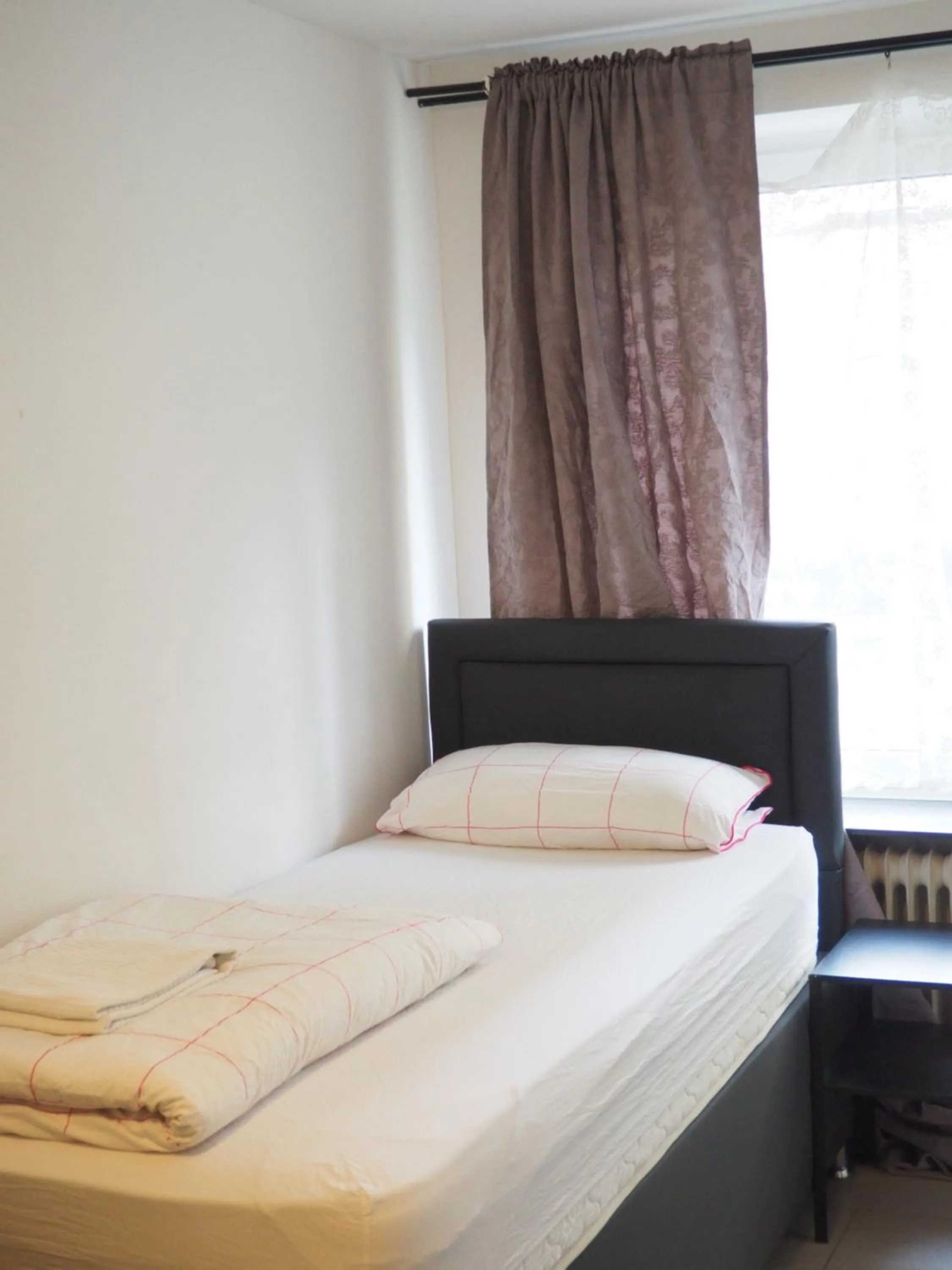 Bed in Hotel Garni Emir