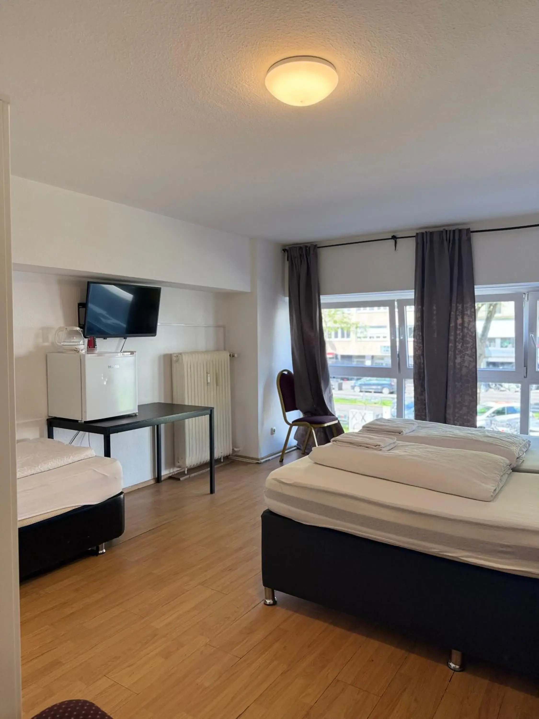 Bed in Hotel Garni Emir Bed in Hotel Garni Emir