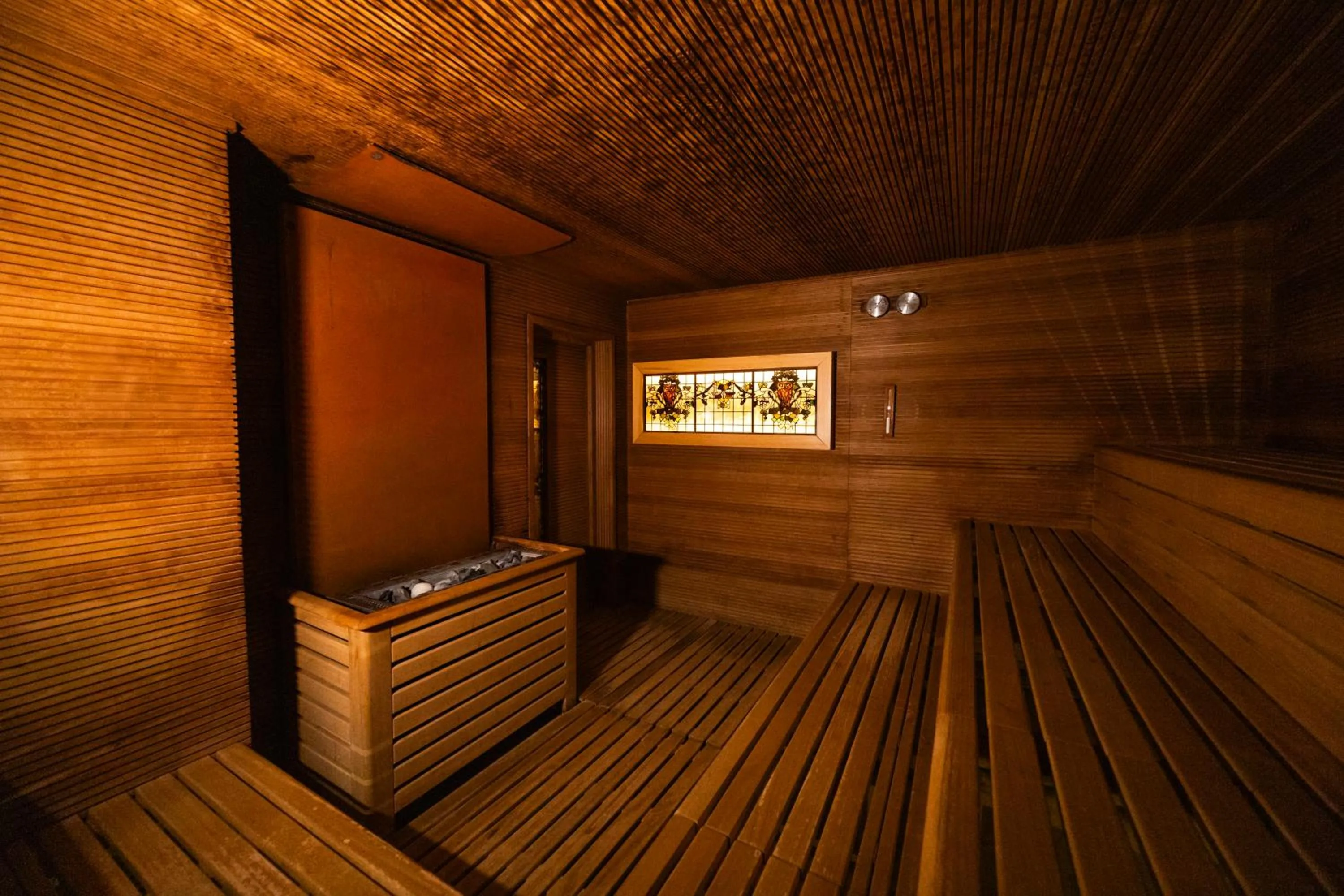Sauna in QC Grand Hotel Roma