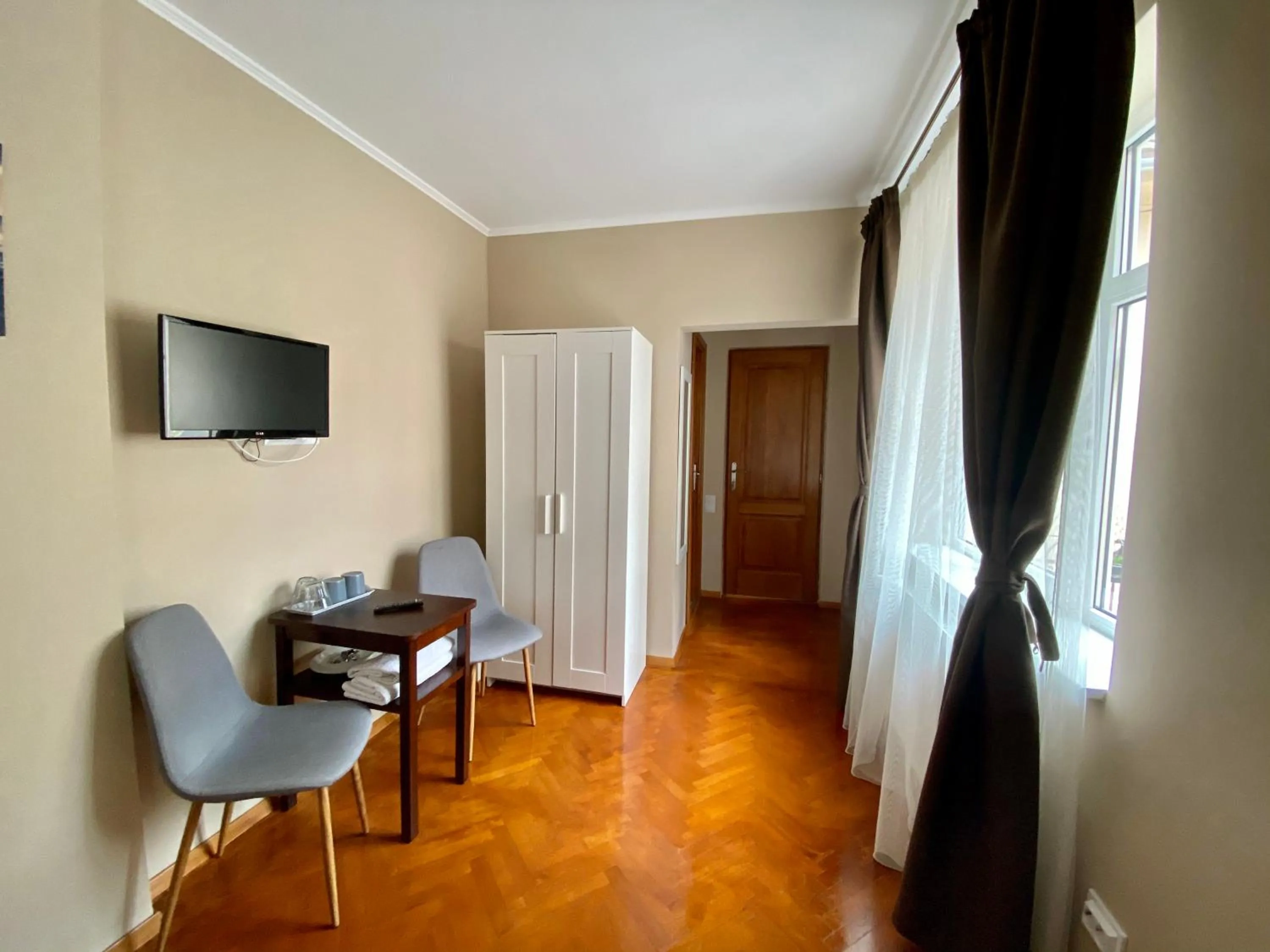 Seating area in Johann Gott Suite