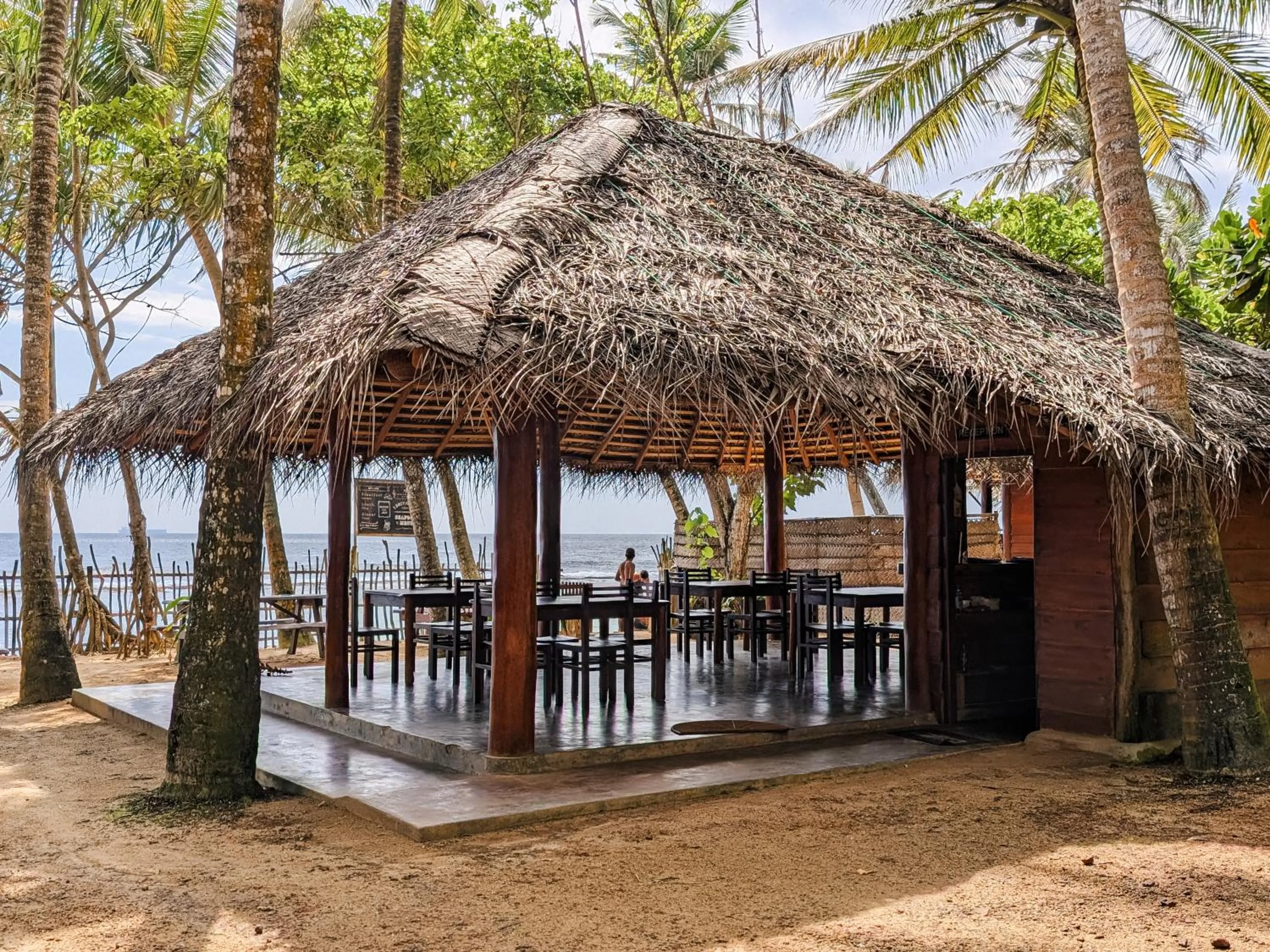 Restaurant/places to eat in Galawatta Beach Resort