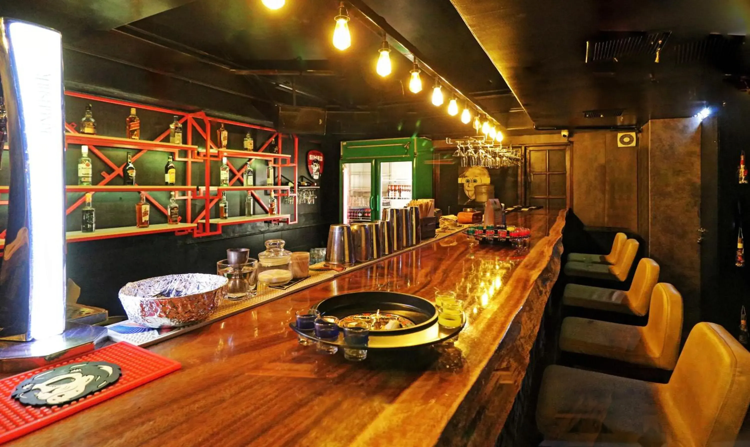 Lounge or bar in Treebo Suraksha Inn Lounge or bar in Treebo Suraksha Inn