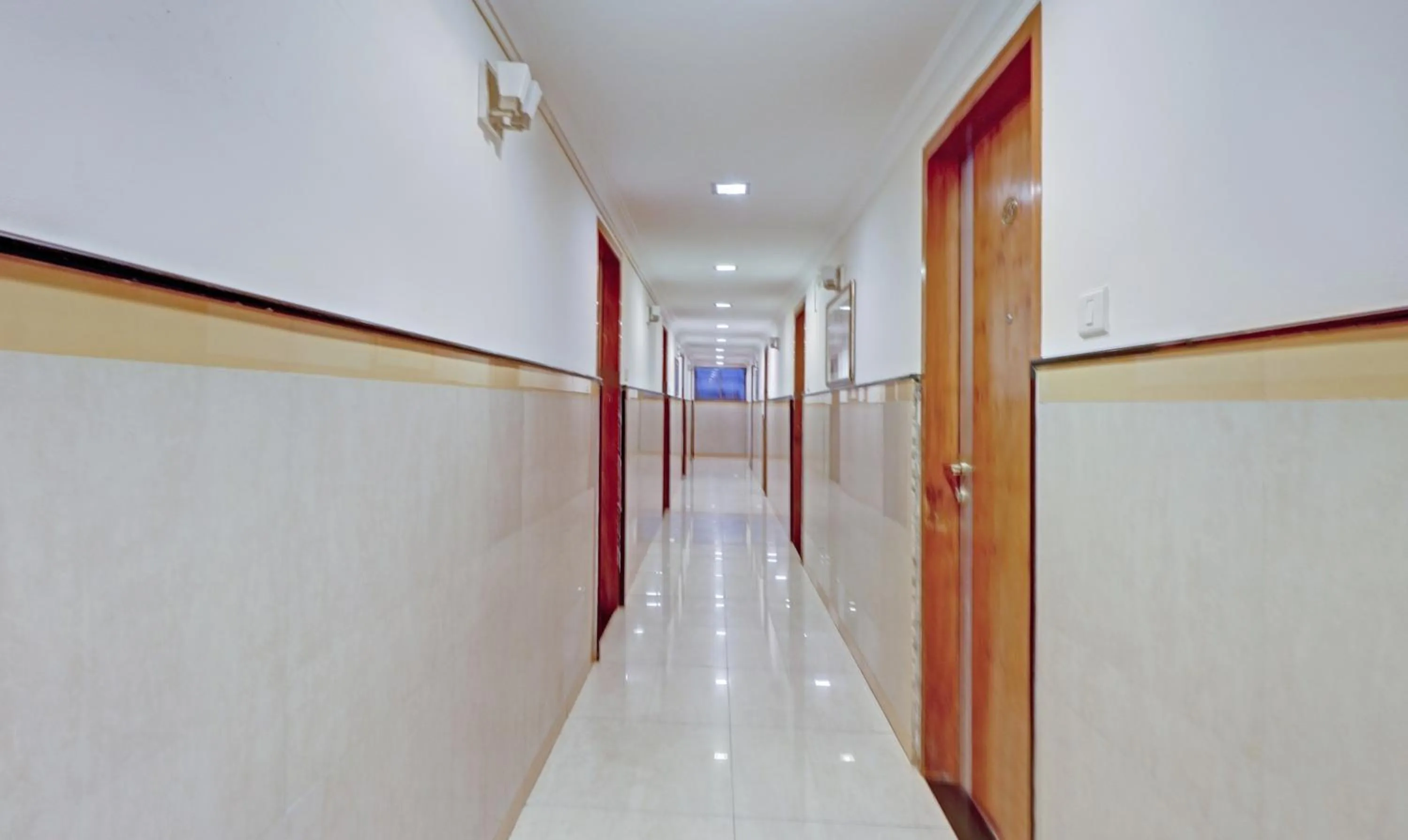 Lobby or reception in Treebo Suraksha Inn