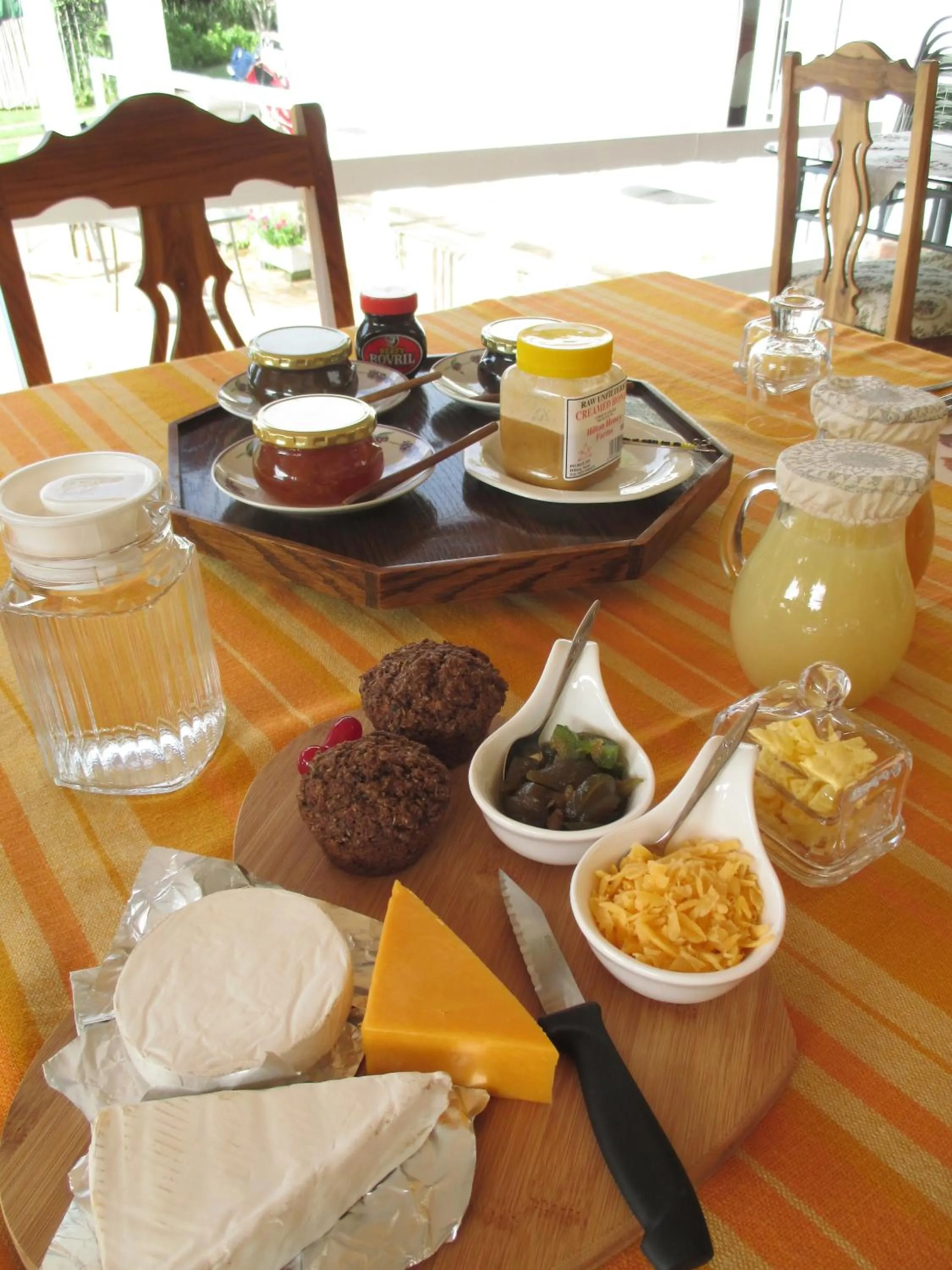 Dining area in Meander In