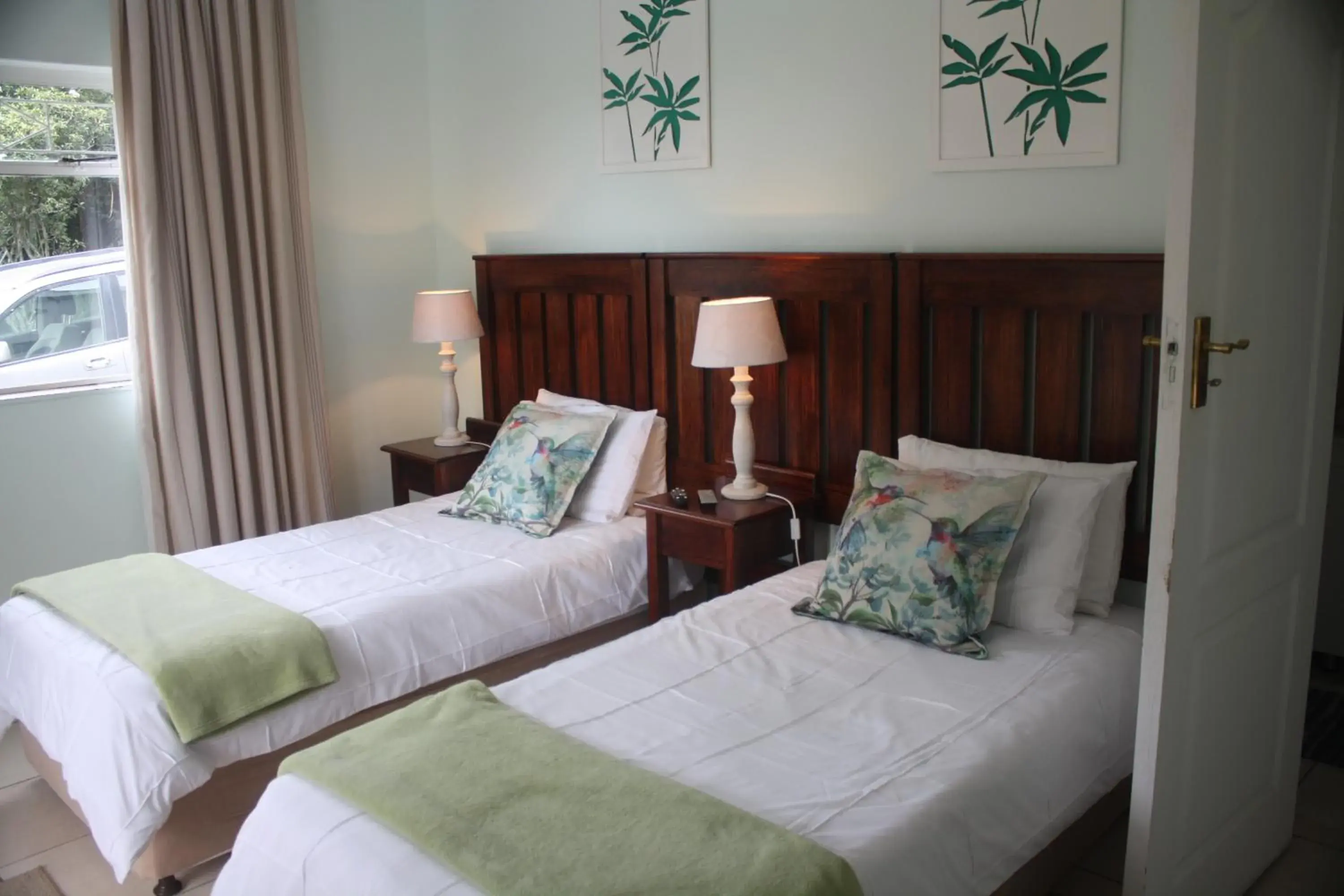 Deluxe Double or Twin Room with Garden and Pool View - single occupancy in Meander In Deluxe Double or Twin Room with Garden and Pool View - single occupancy in Meander In