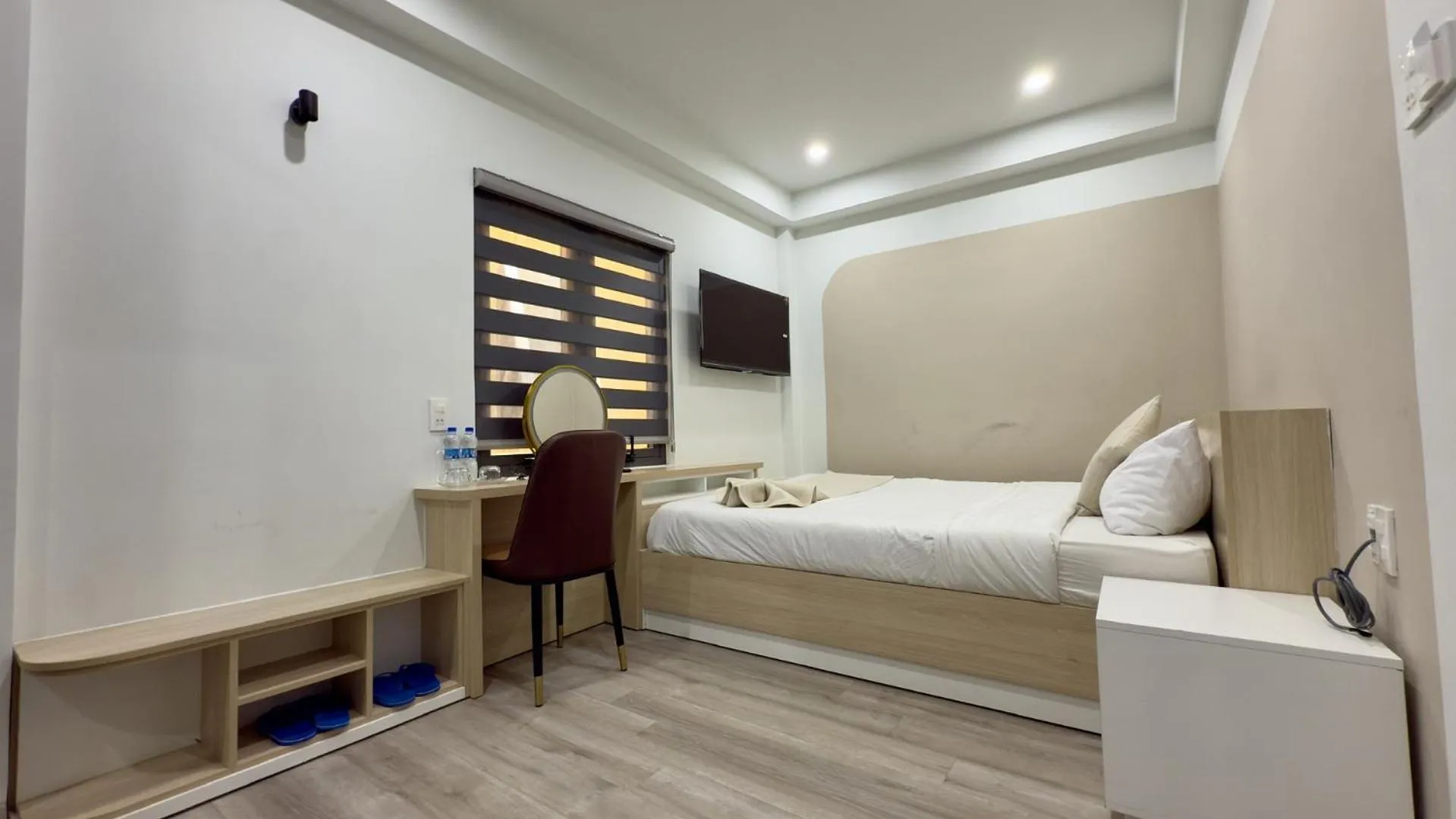 Bed in Hoang Thang 1 Hotel Da Lat City