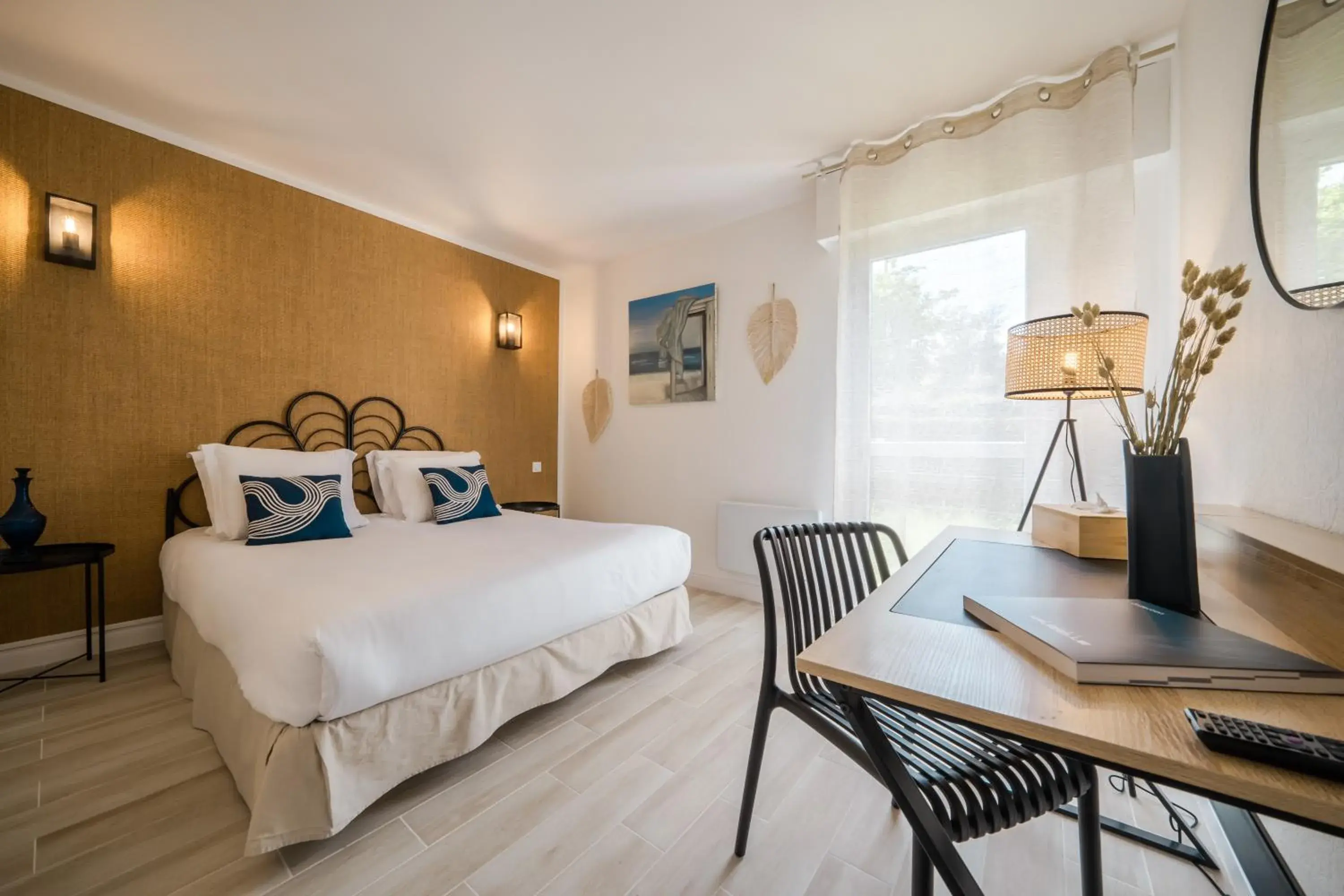 Bed in Hôtel de la Brière et Restaurant Les Krapados Bed in Hôtel de la Brière et Restaurant Les Krapados