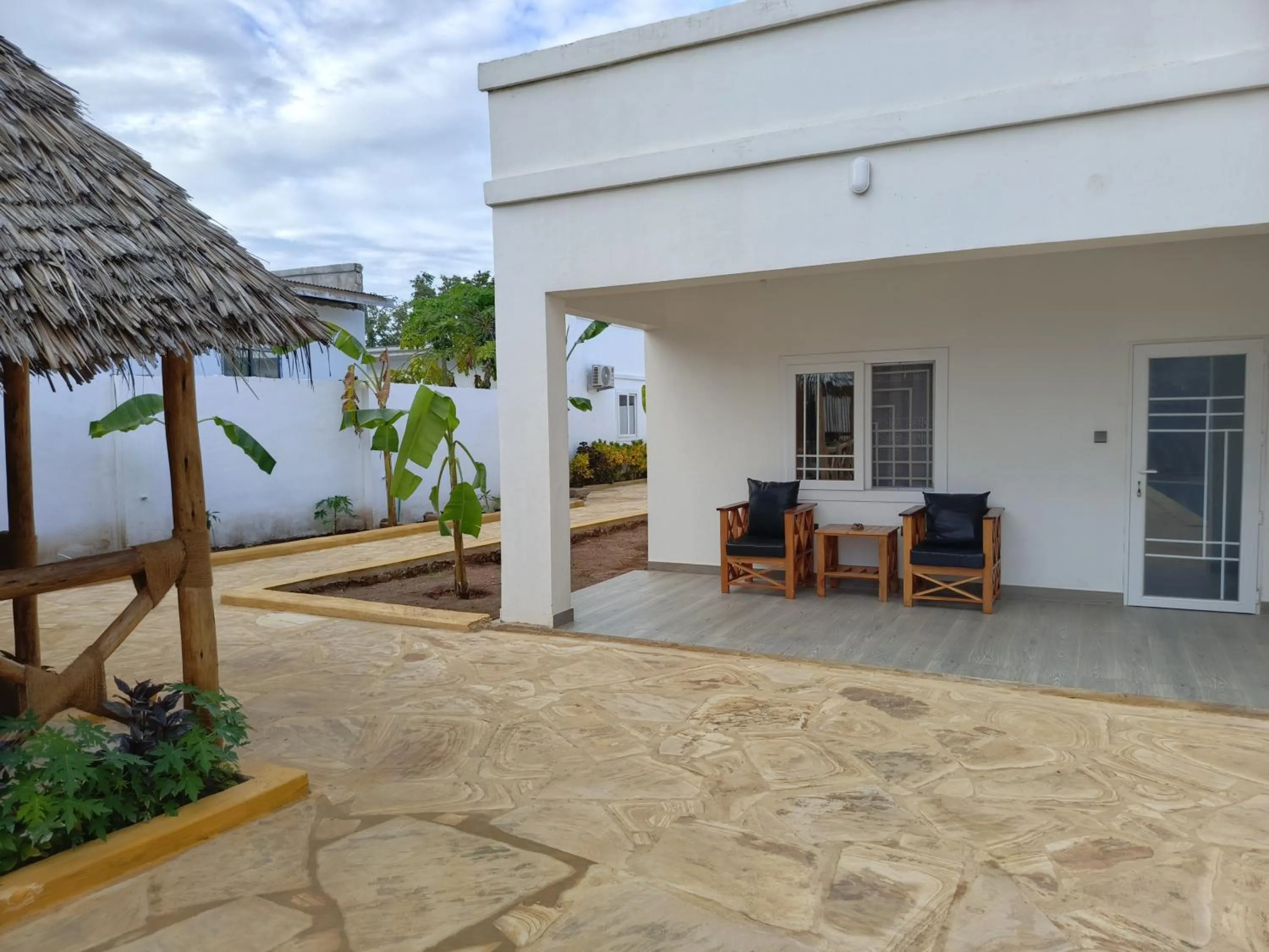 Diamond White Resort