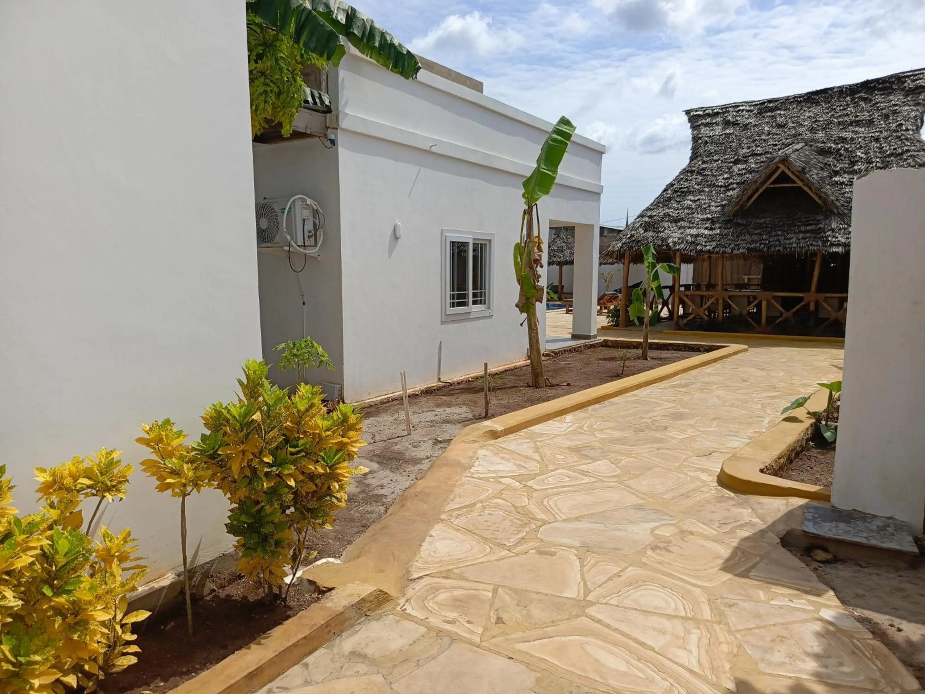 Diamond White Resort
