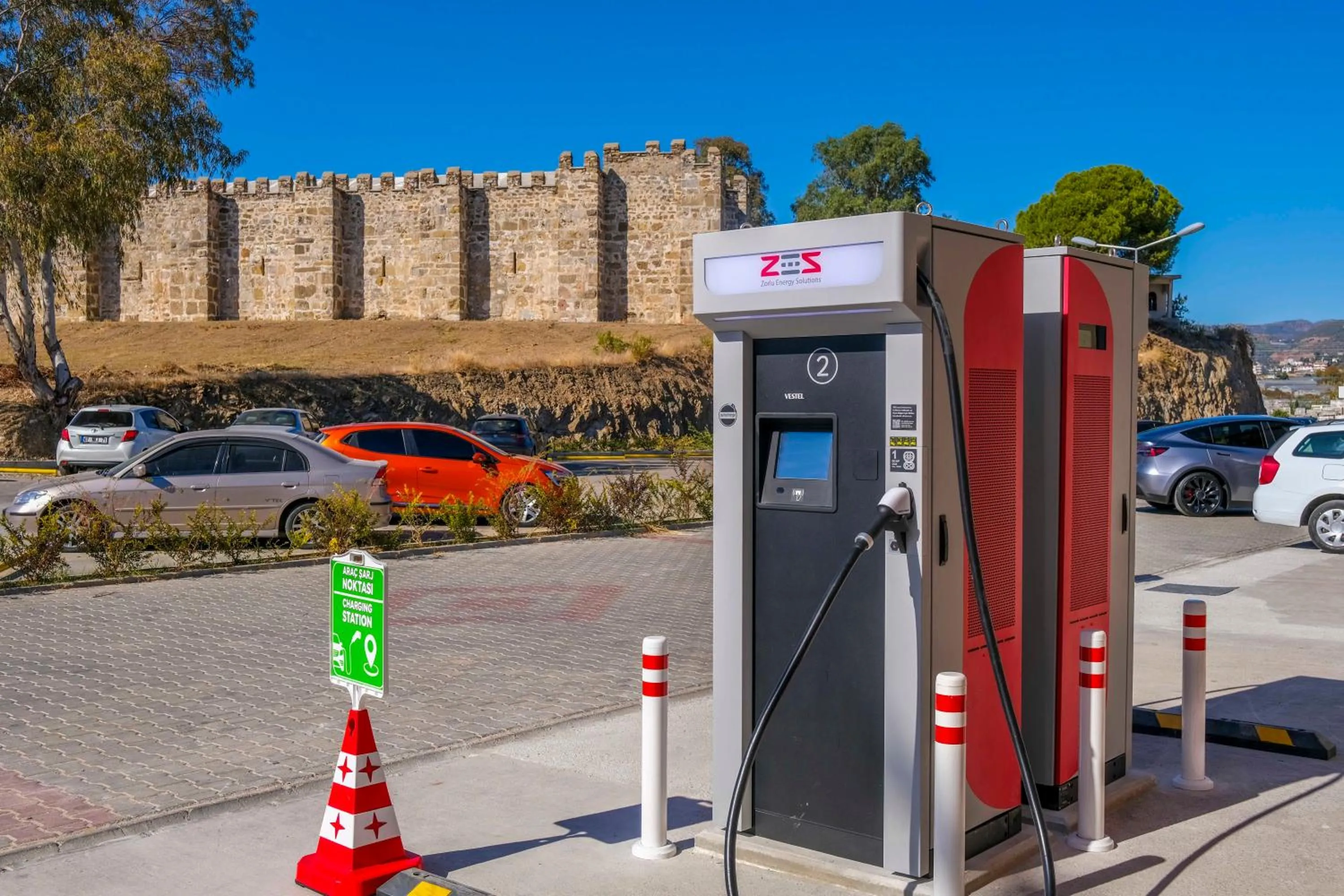 Parking in Days Inn by Wyndham Alanya