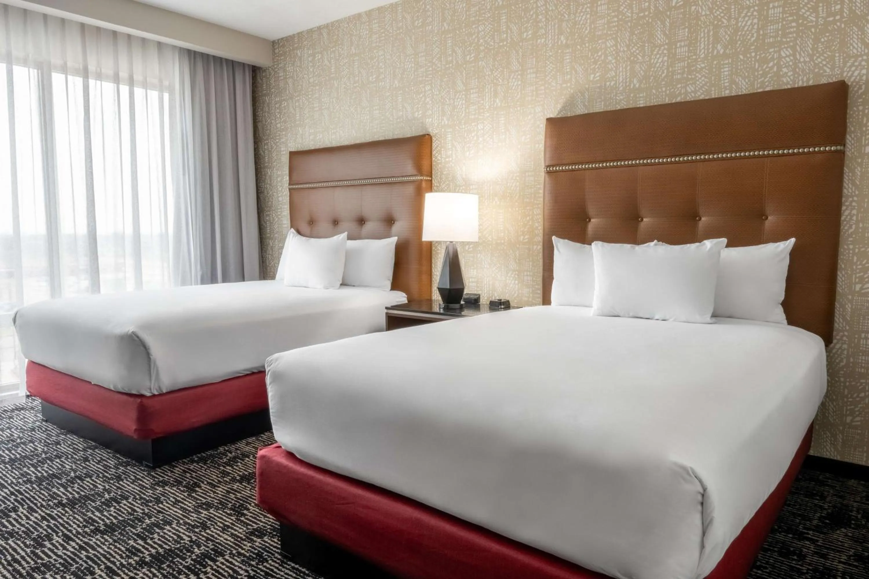 Bedroom, Bed in Drury Plaza Hotel College Station