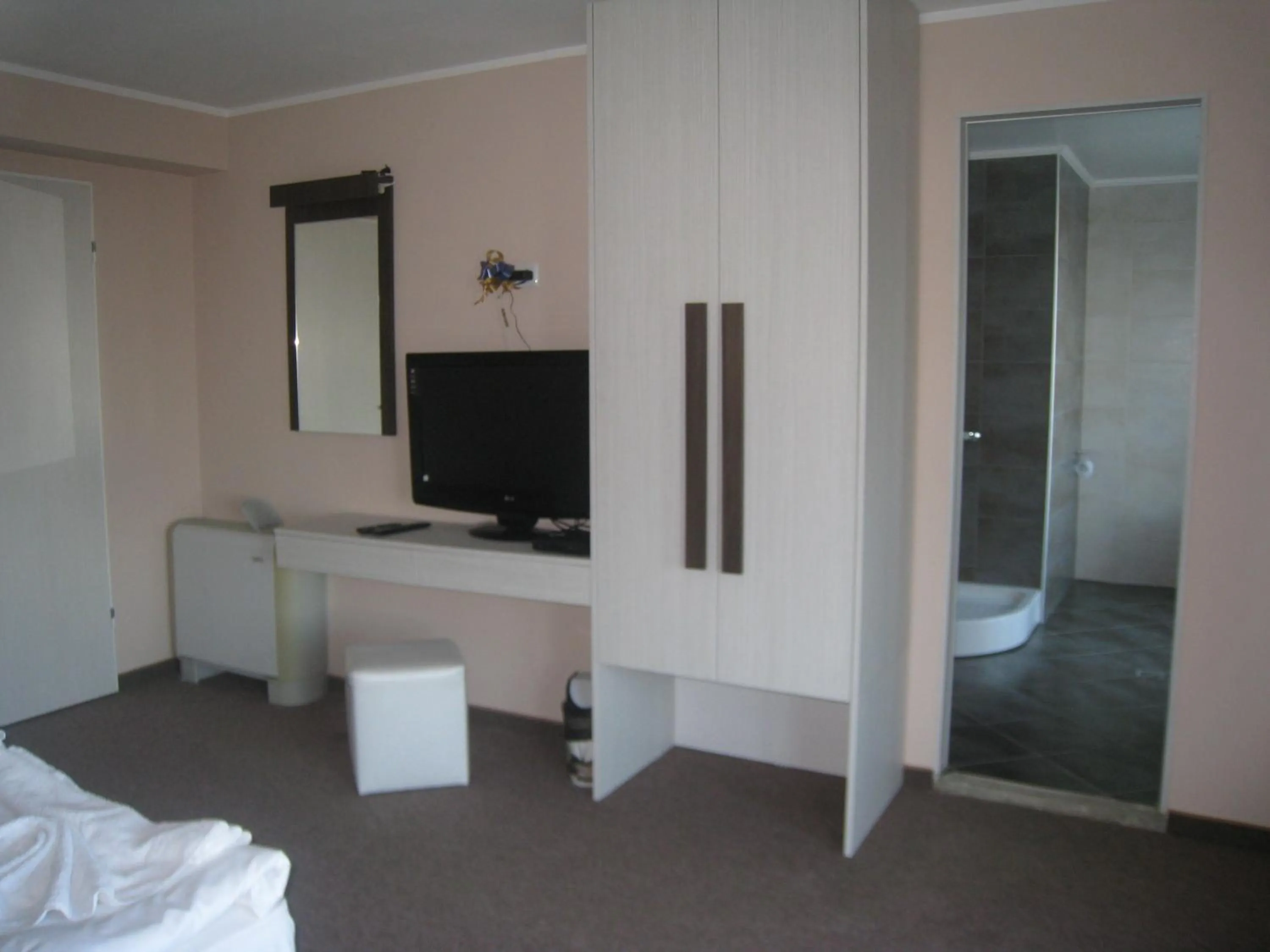 Photo of the whole room in Milano Hotel