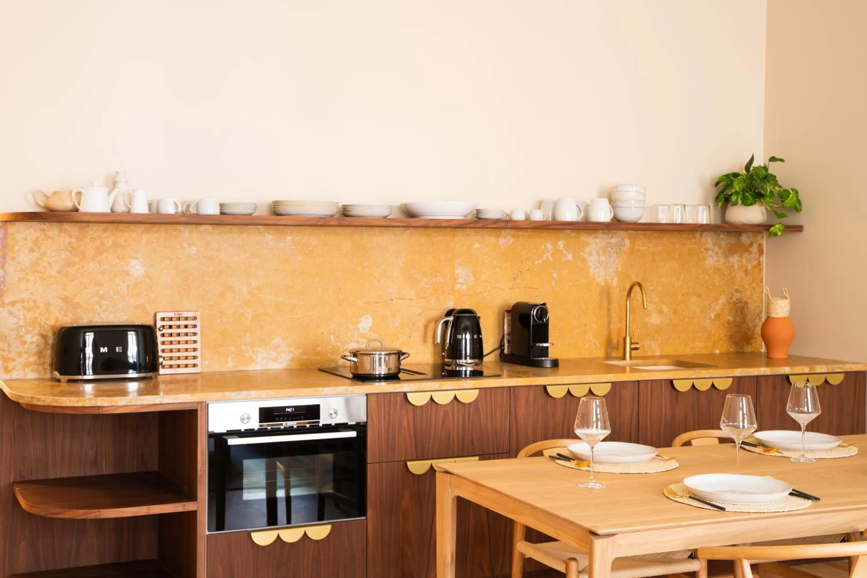 Kitchen or kitchenette in The Verse