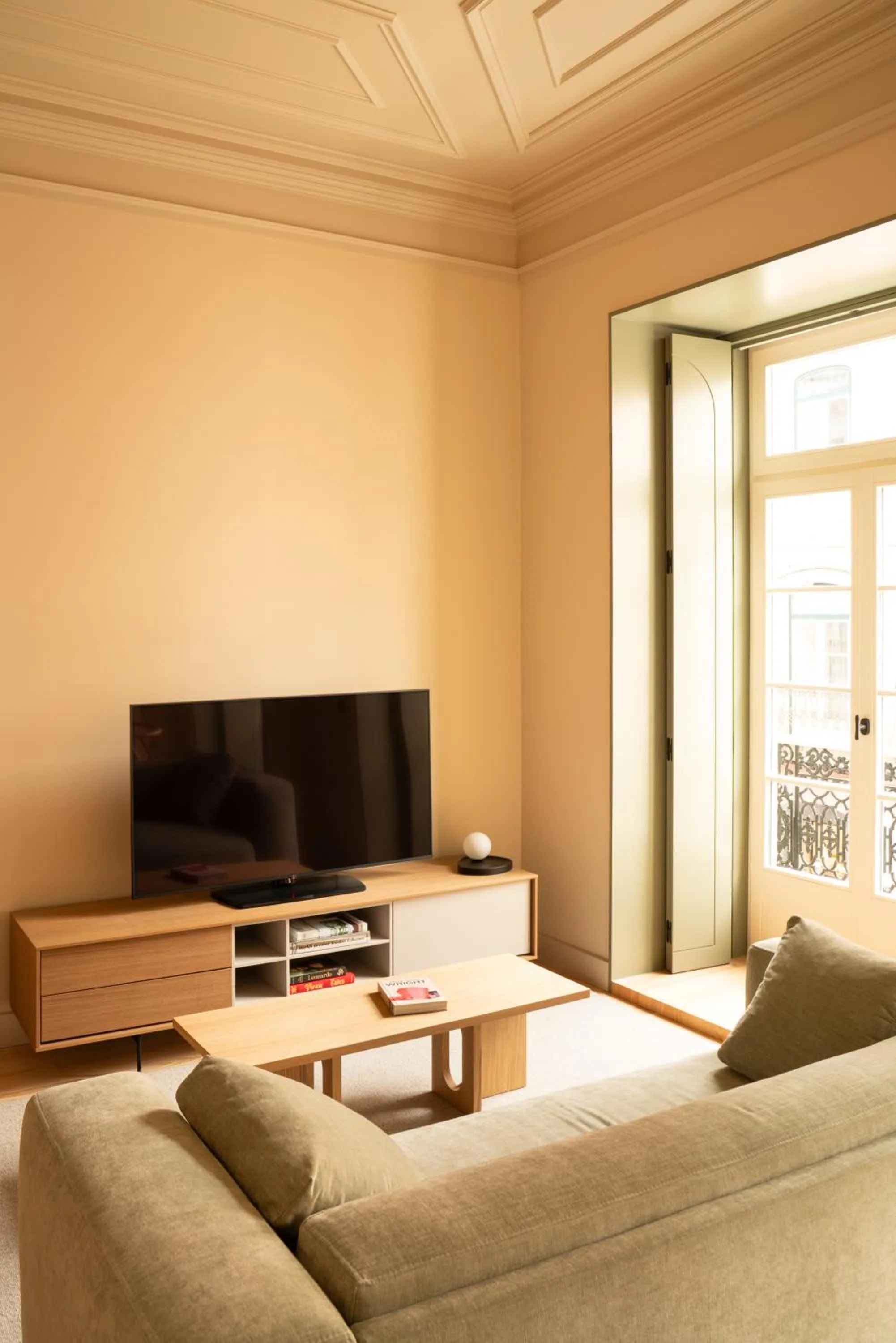 Communal lounge/ TV room in The Verse