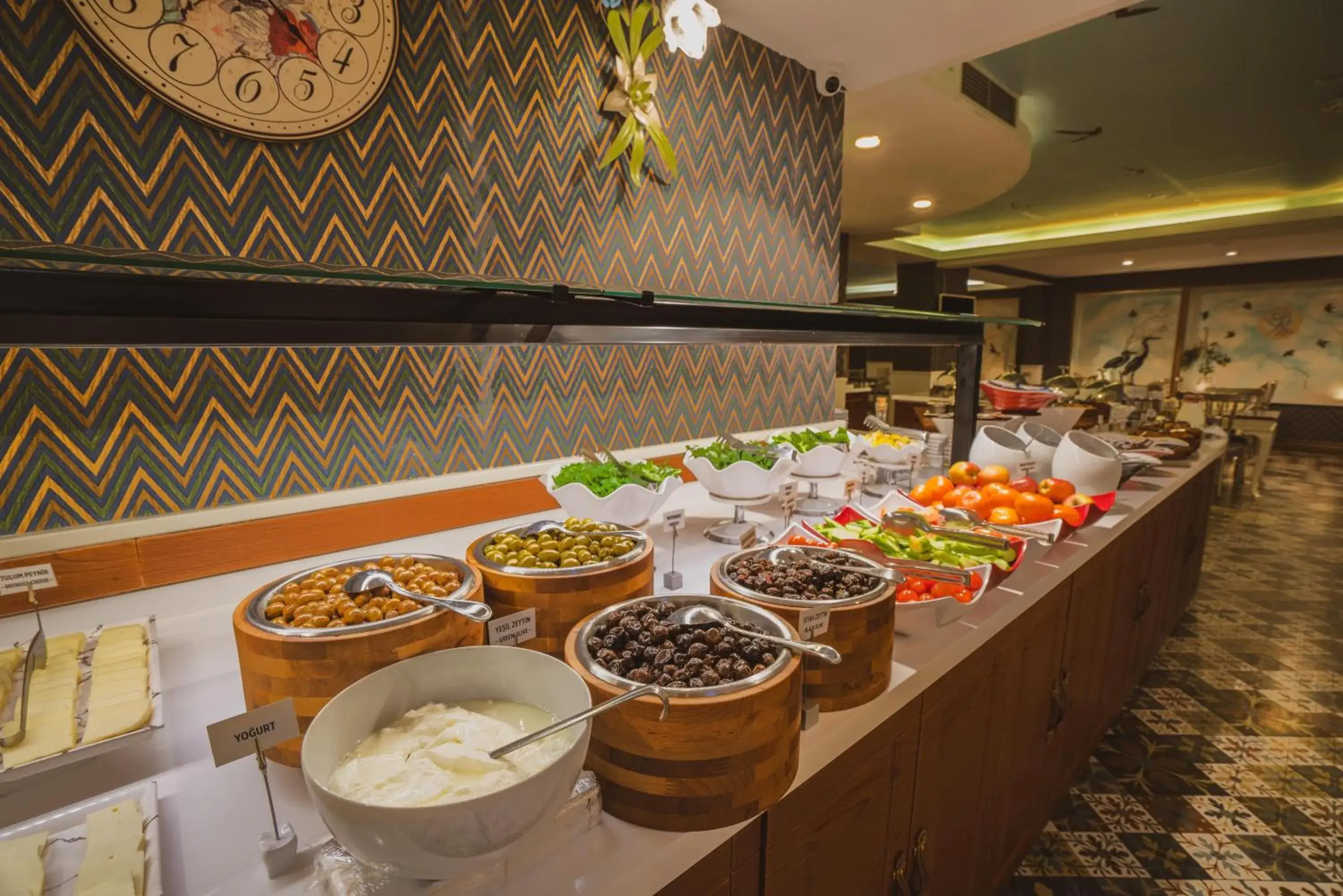 Restaurant/places to eat in Raymar Hotels Ankara Restaurant/places to eat in Raymar Hotels Ankara