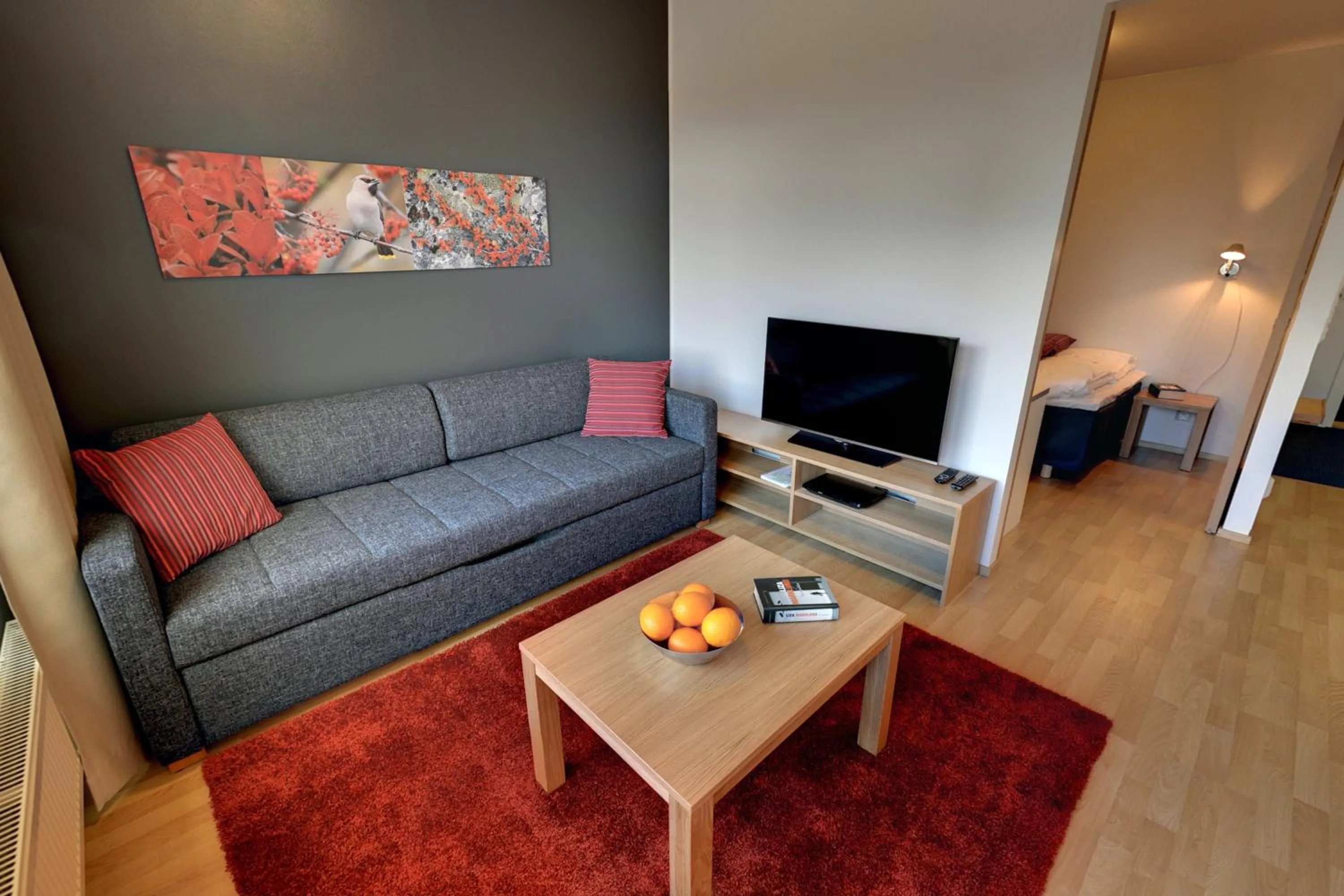 TV and multimedia in Forenom Serviced Apartments Tampere Pyynikki