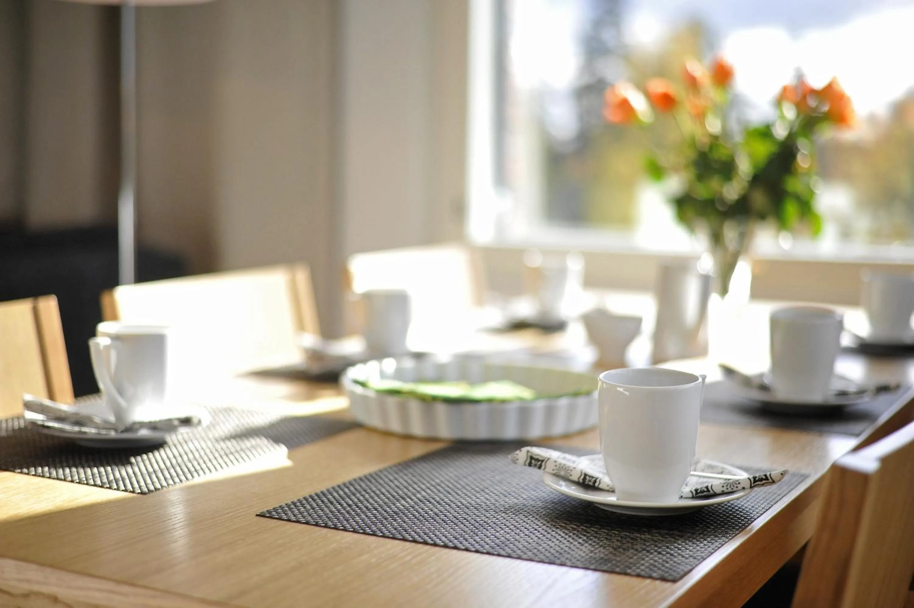 Dining area in Forenom Serviced Apartments Tampere Pyynikki
