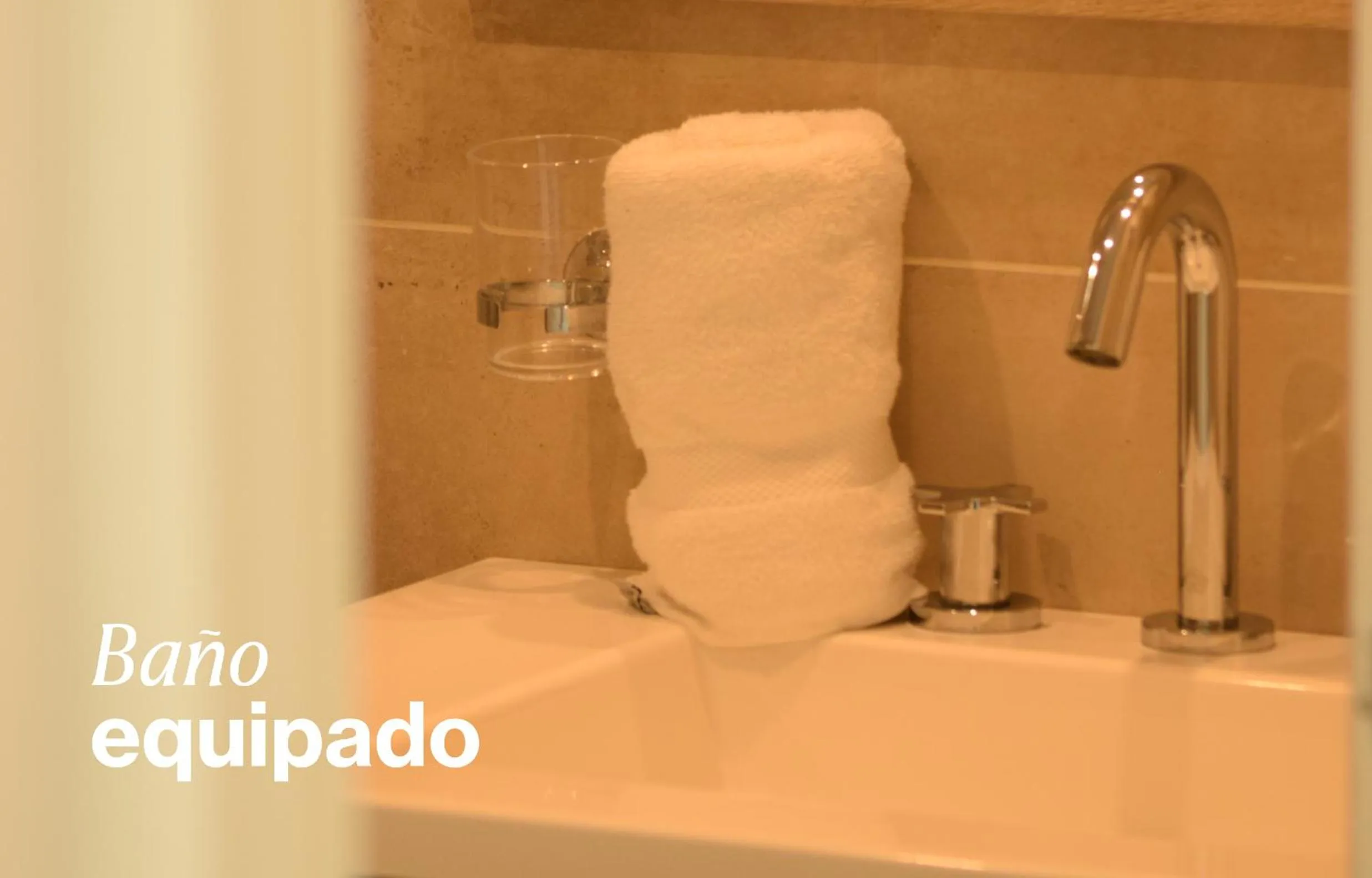 Bathroom in Filiberto by iPPA