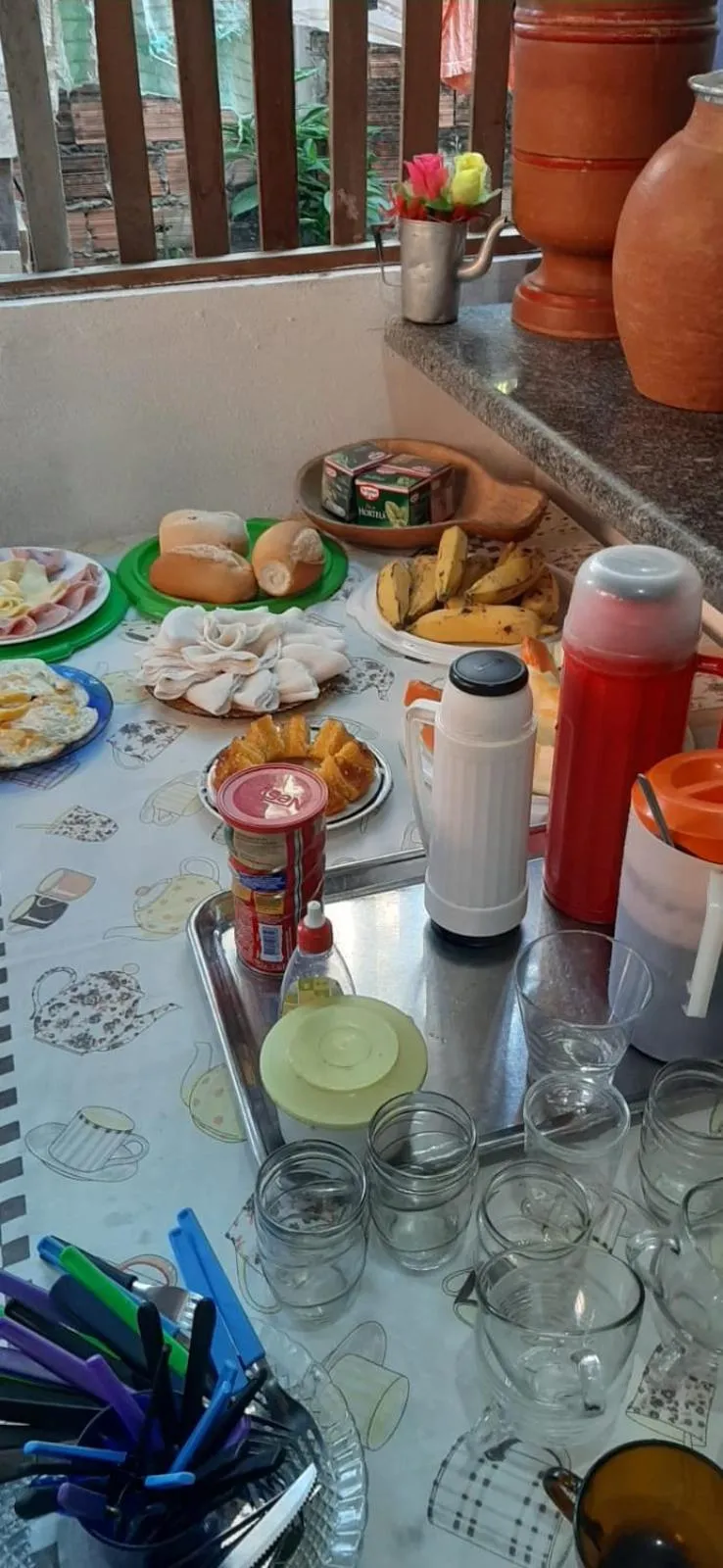 Breakfast in Hostel Em Boas Mãos