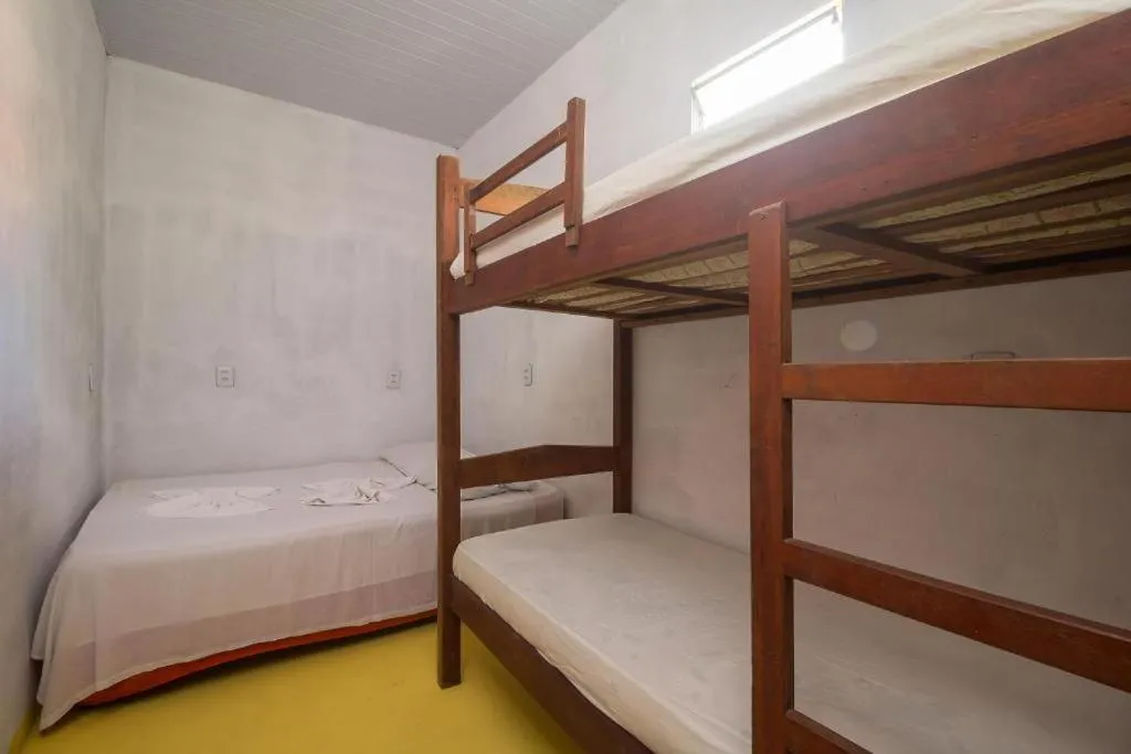 Bed in Hostel Em Boas Mãos
