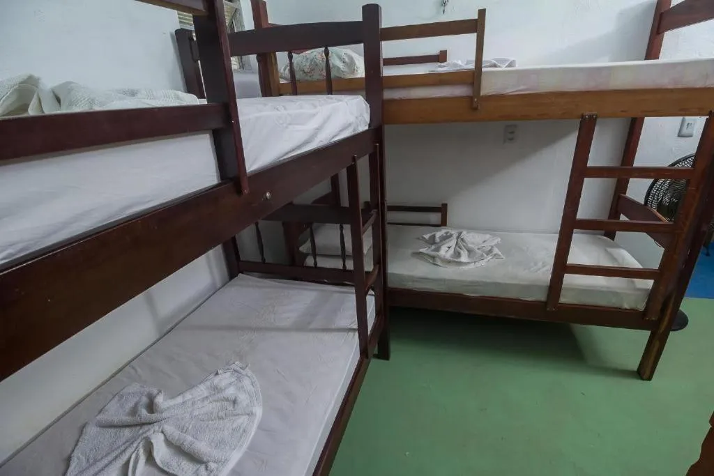 bunk bed, Bed in Hostel Em Boas Mãos