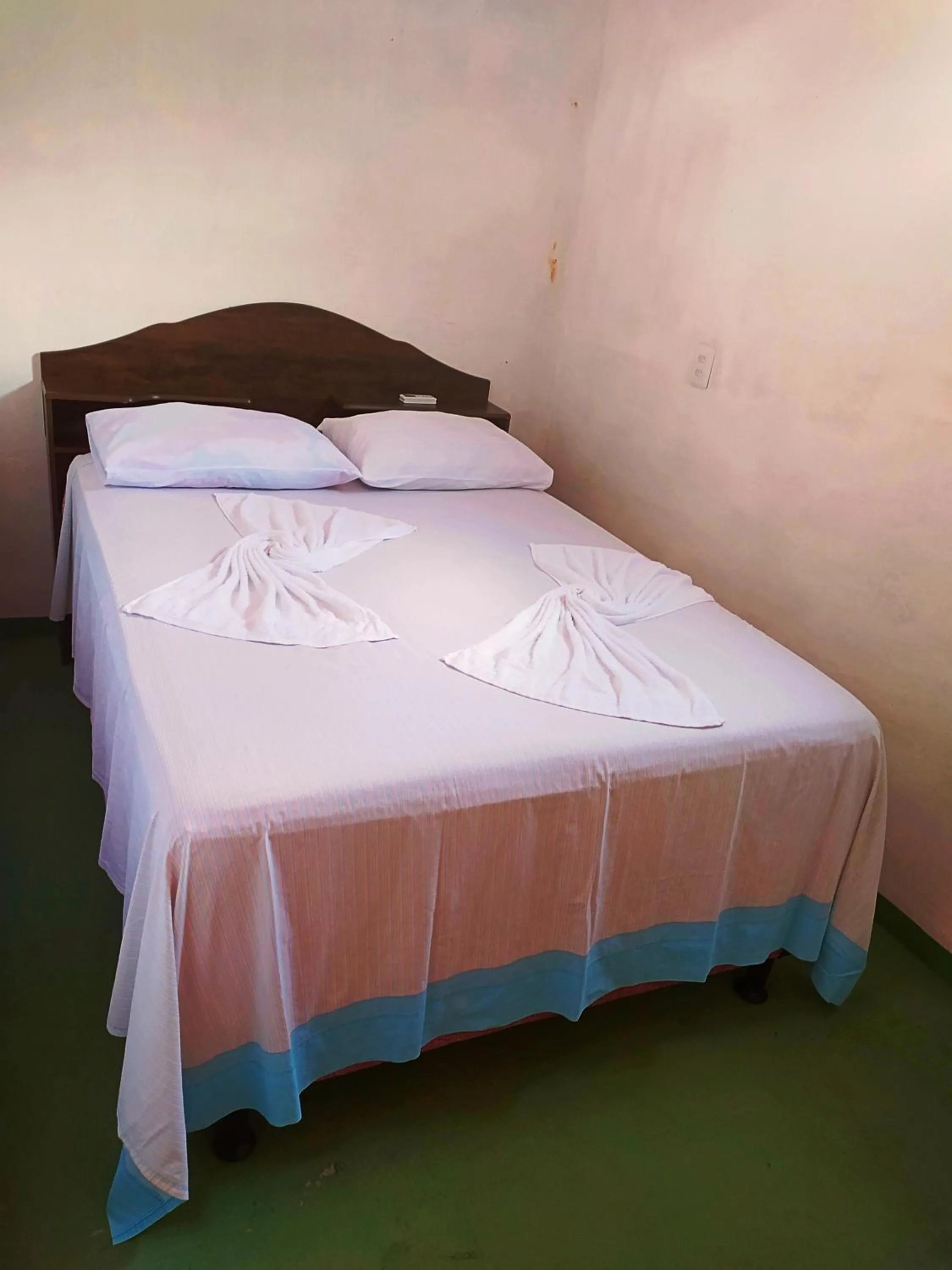 Bed in Hostel Em Boas Mãos