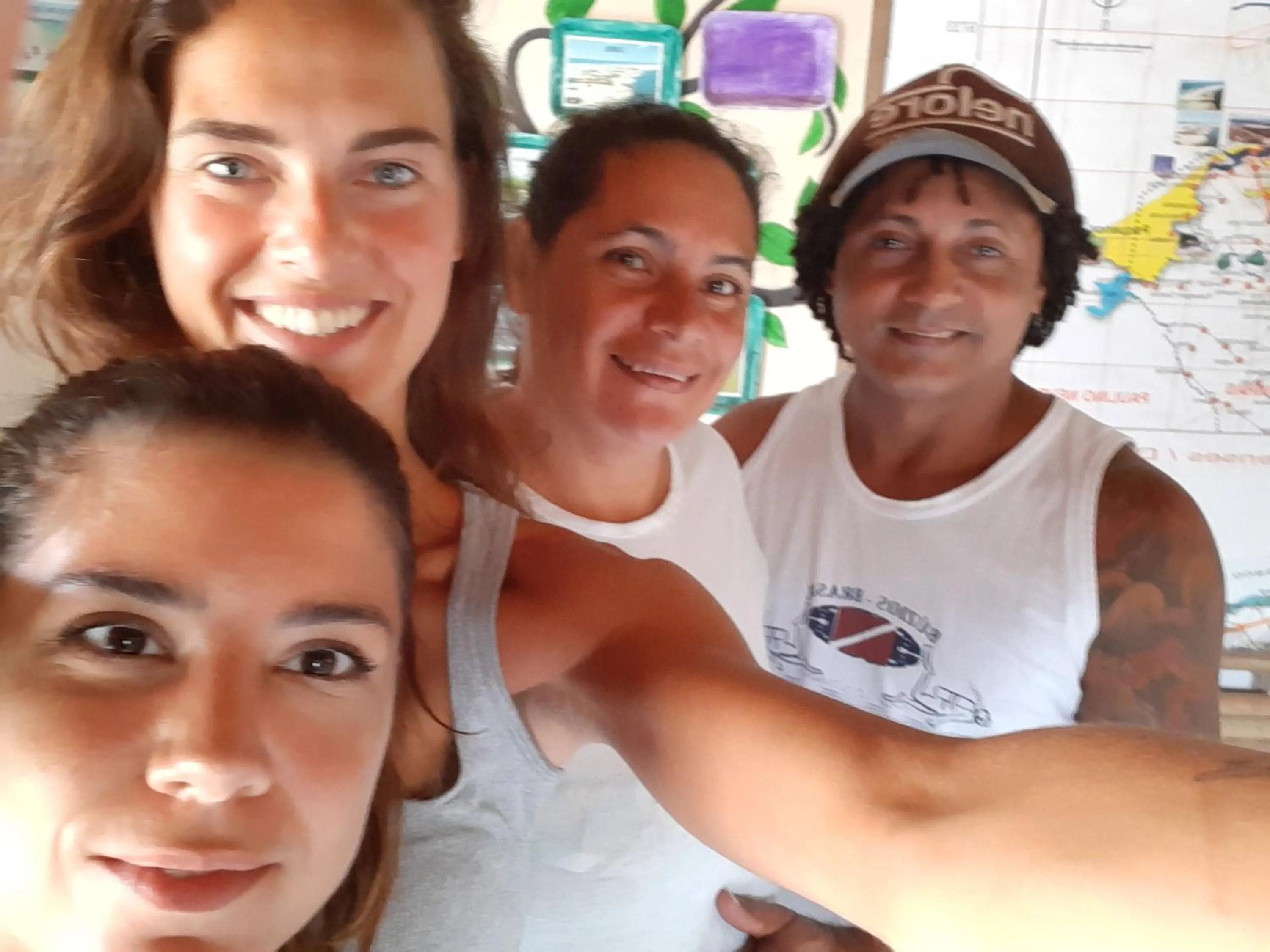 group of guests in Hostel Em Boas Mãos