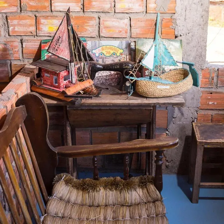 Decorative detail in Hostel Em Boas Mãos