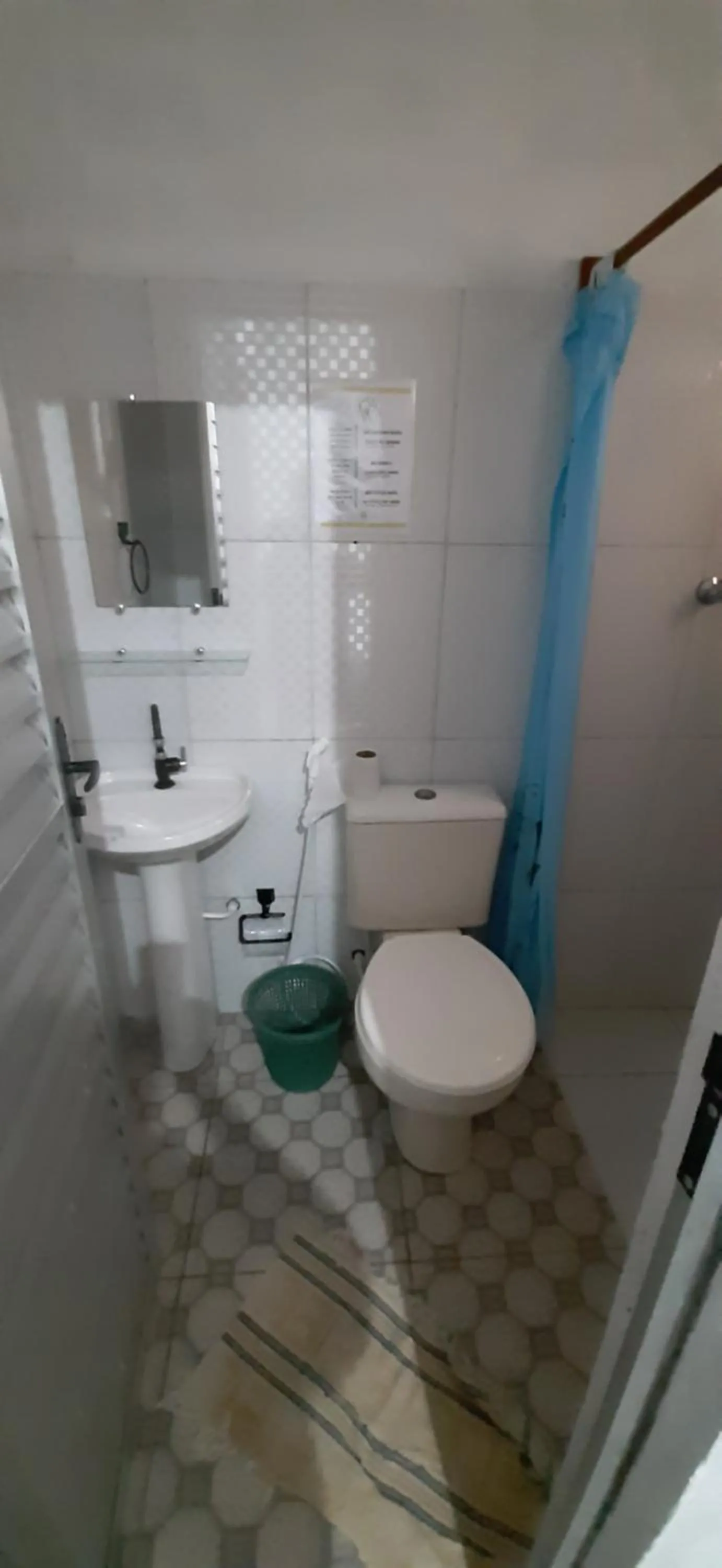Bathroom in Hostel Em Boas Mãos