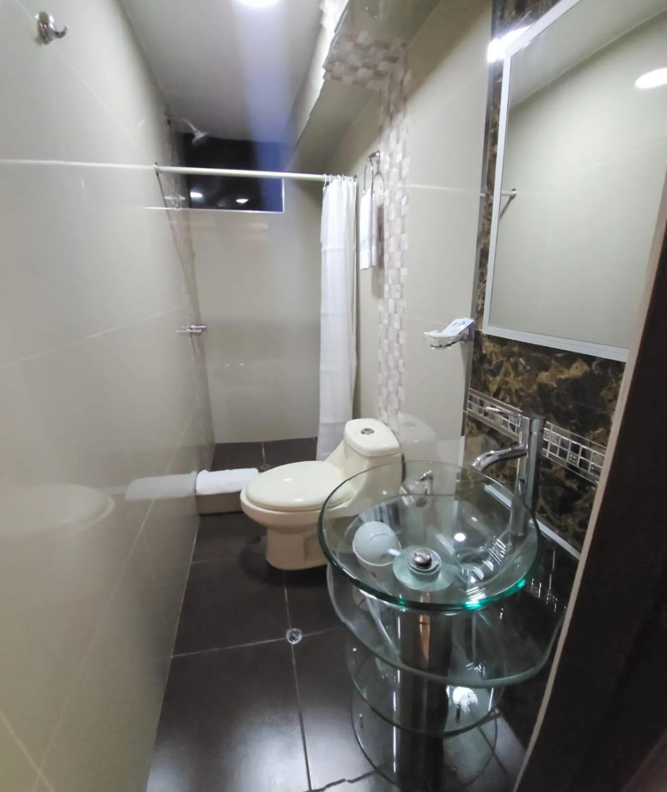 Bathroom in Hotel Horizonte