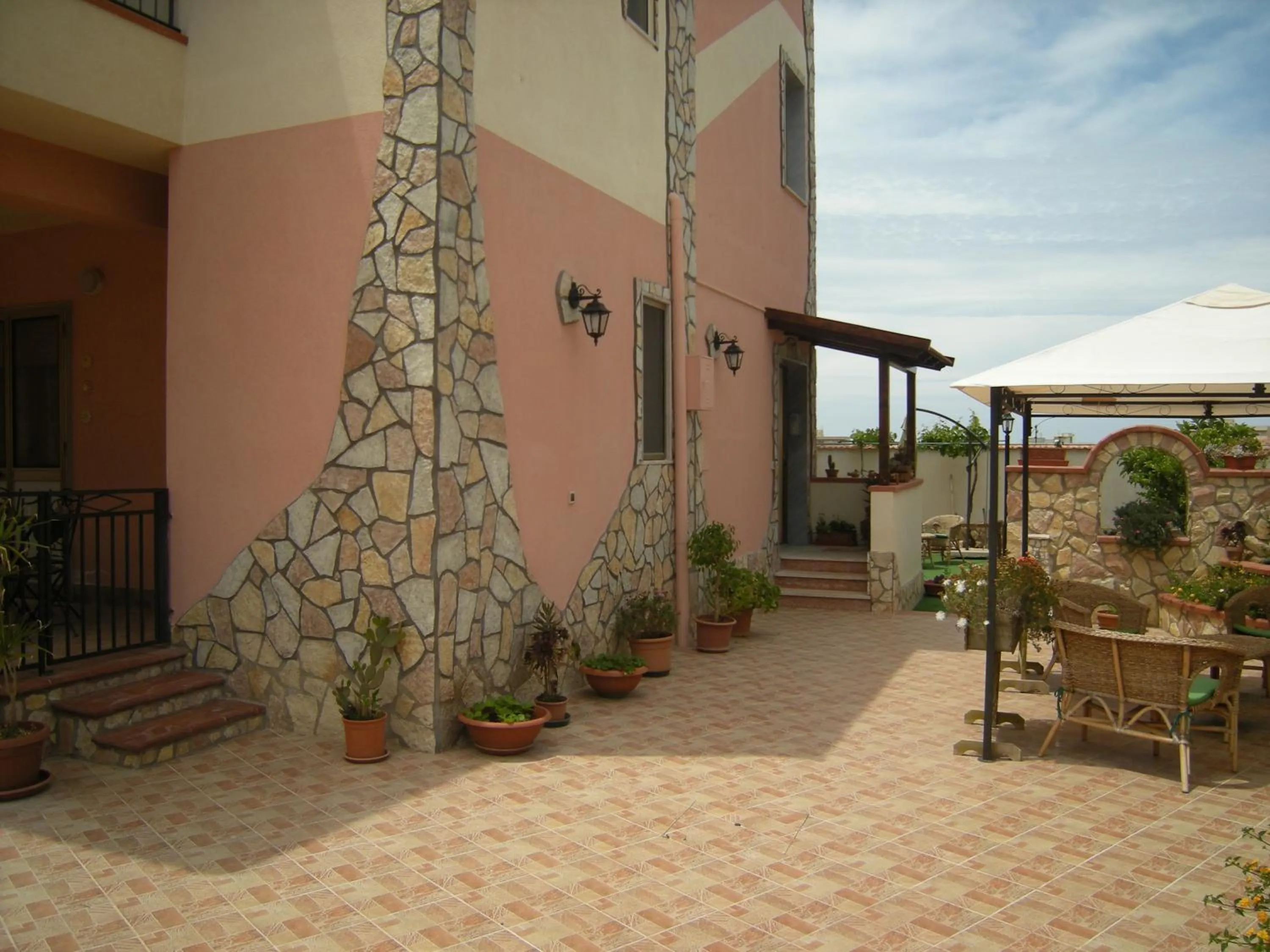 Facade/entrance in Il Giardino del Sole - Erice mare