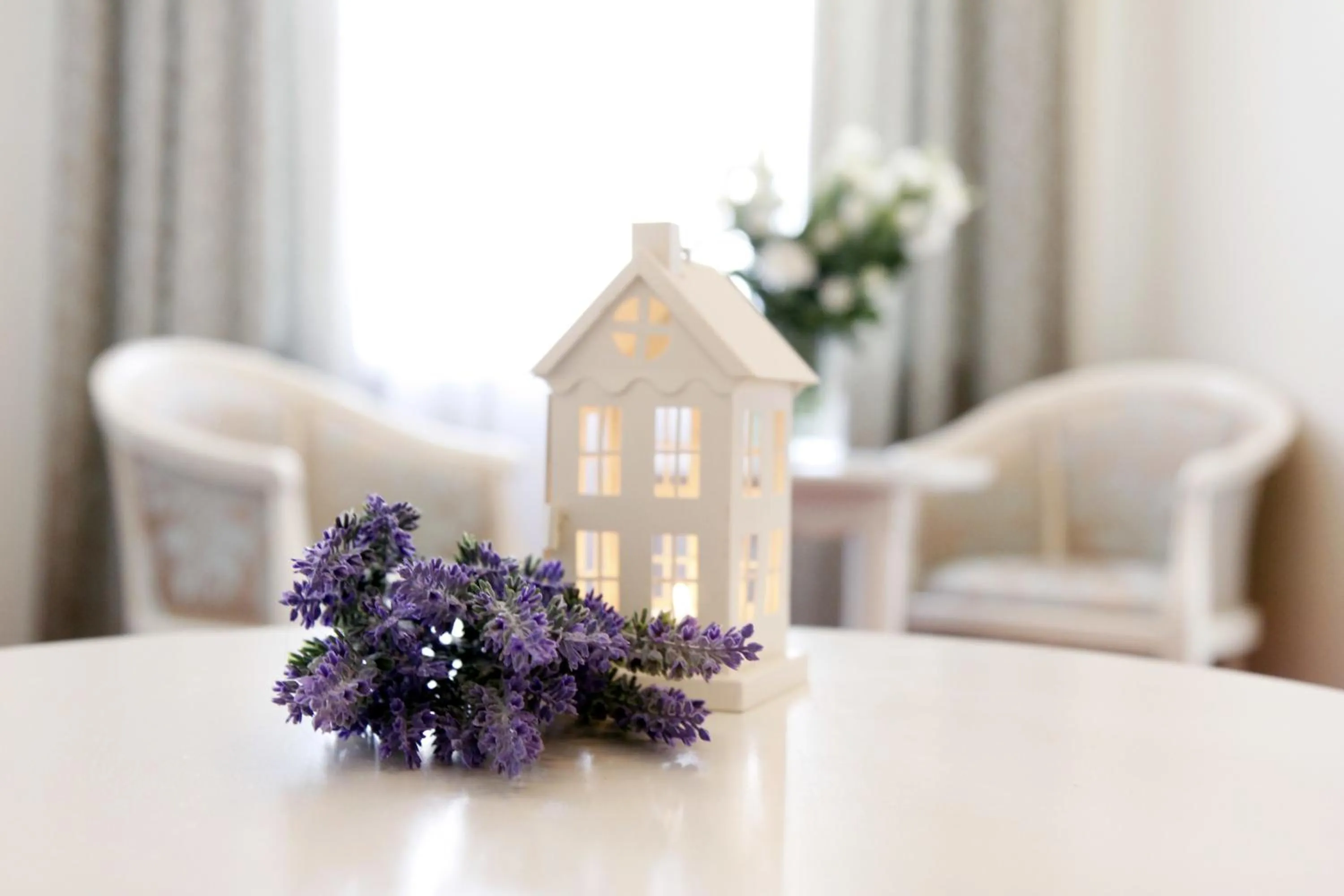 Decorative detail in Lawendowy Dworek