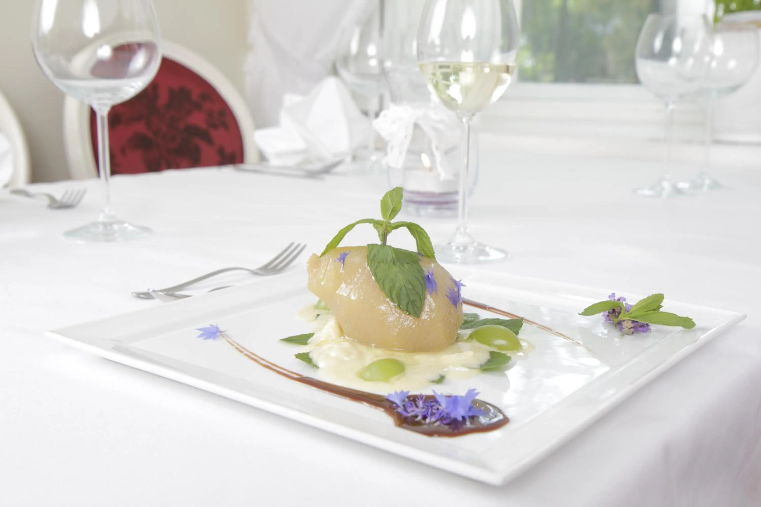 Restaurant/places to eat in Lawendowy Dworek