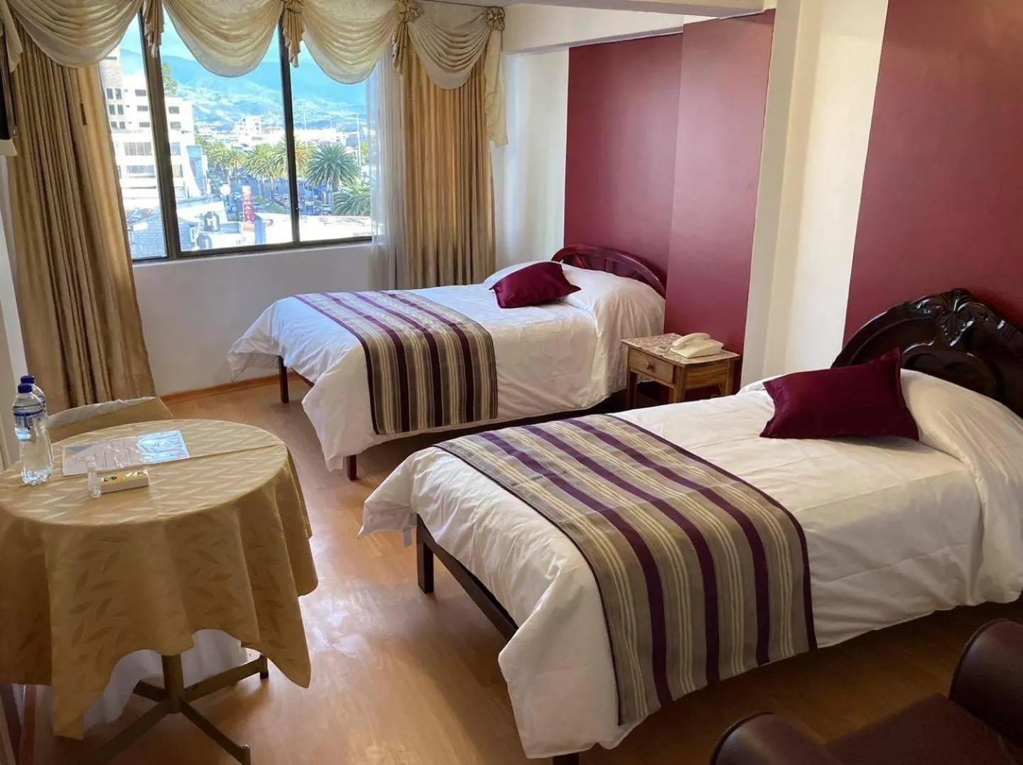 Bed in Hotel El Cisne Internacional