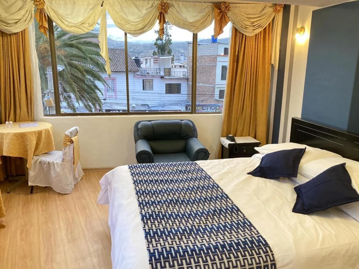 Bed in Hotel El Cisne Internacional