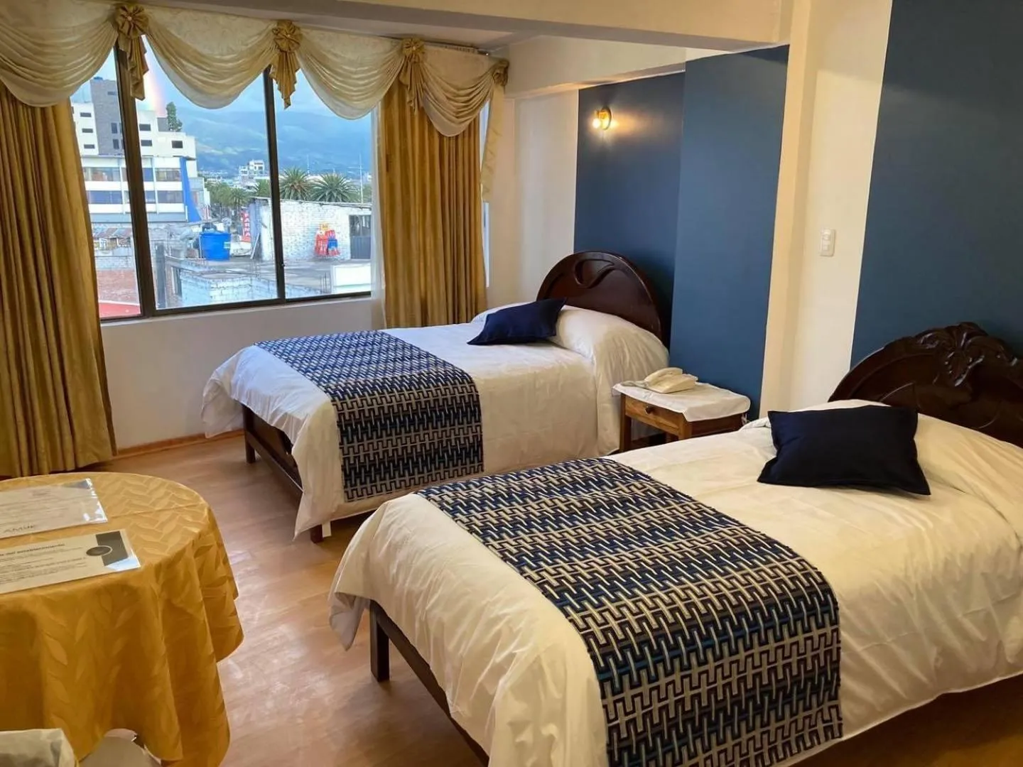Bed in Hotel El Cisne Internacional