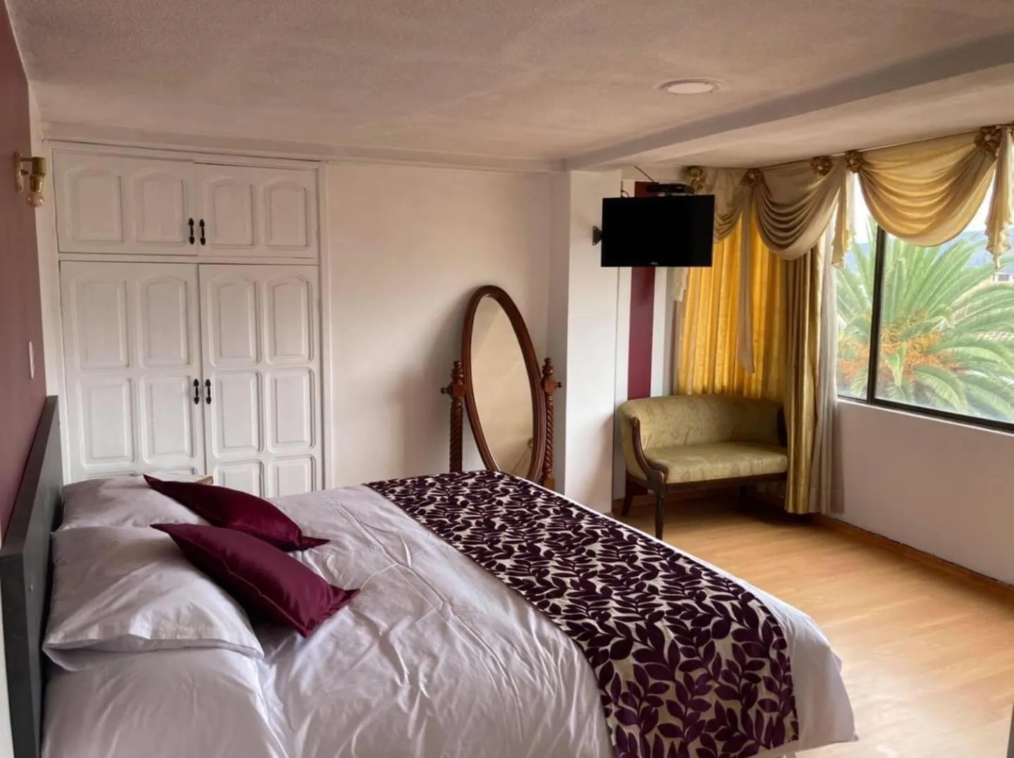 Bed in Hotel El Cisne Internacional