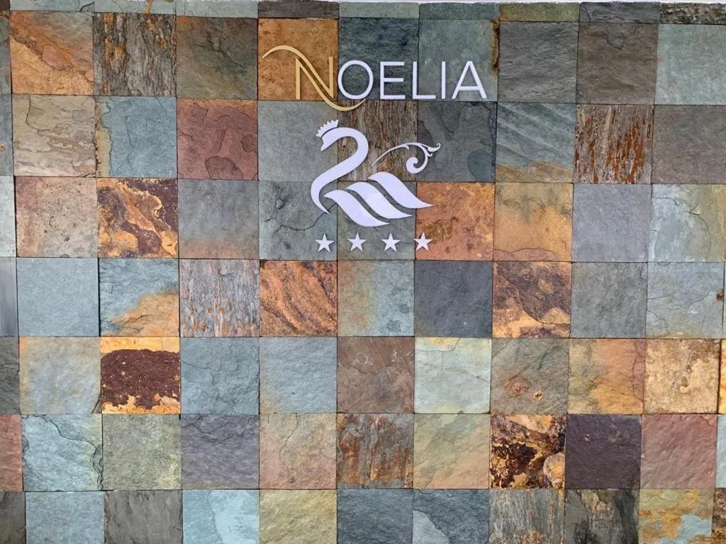 Property logo or sign in Hotel El Cisne Internacional