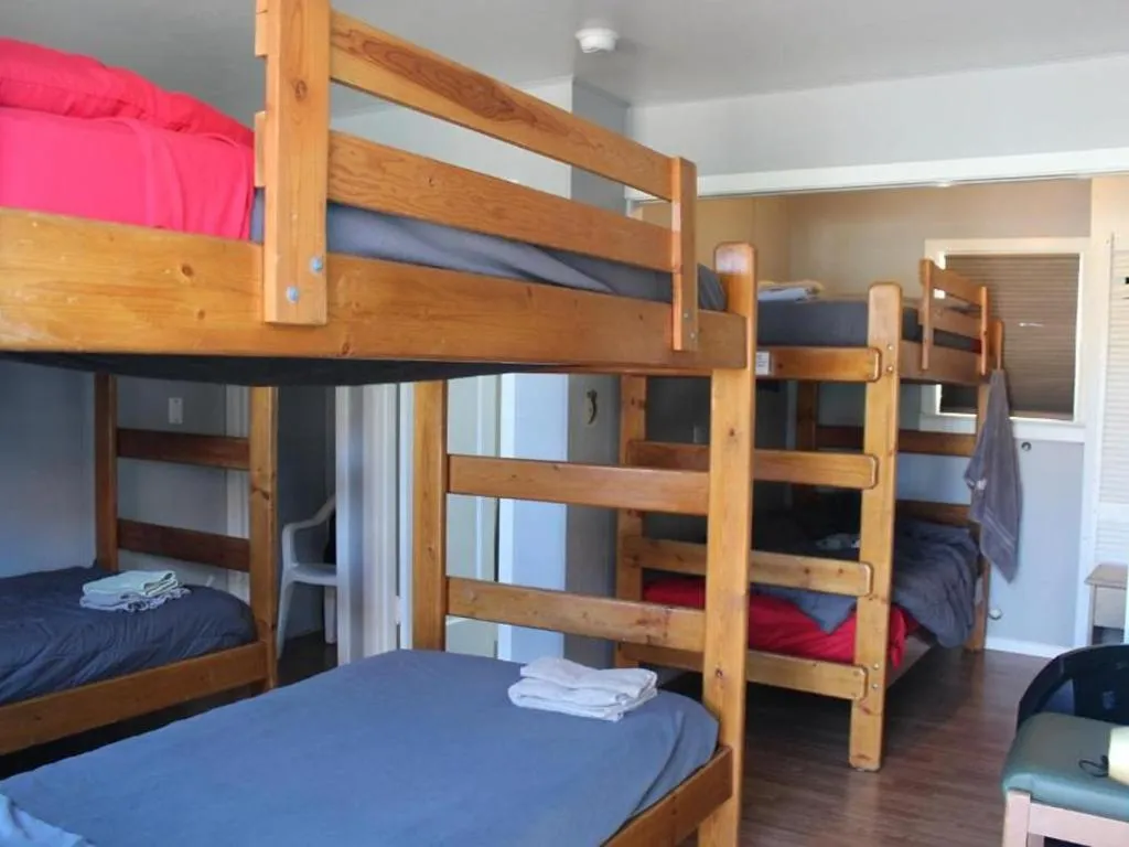 Bed in Seaside International Hostel