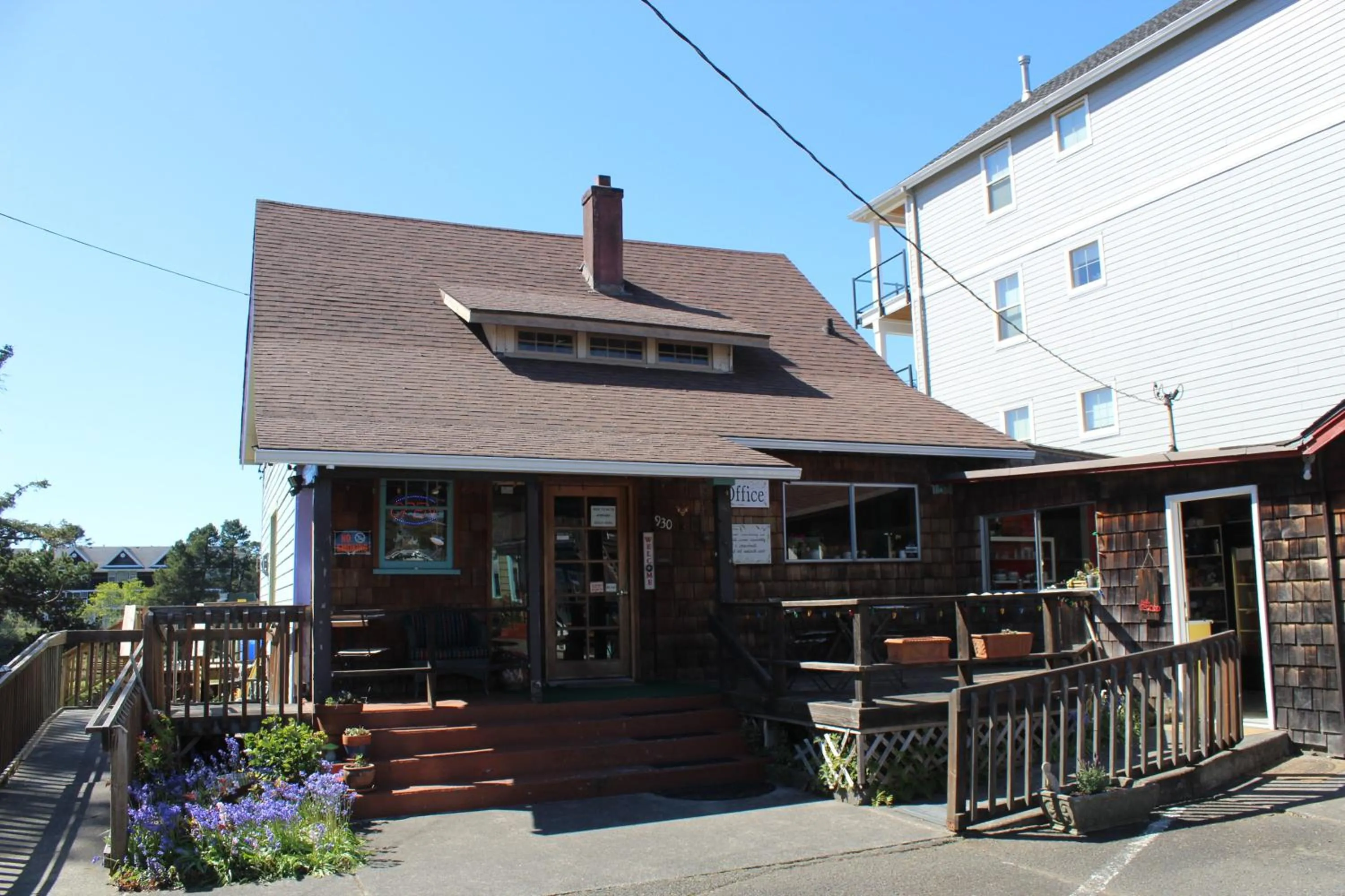 Property building in Seaside International Hostel