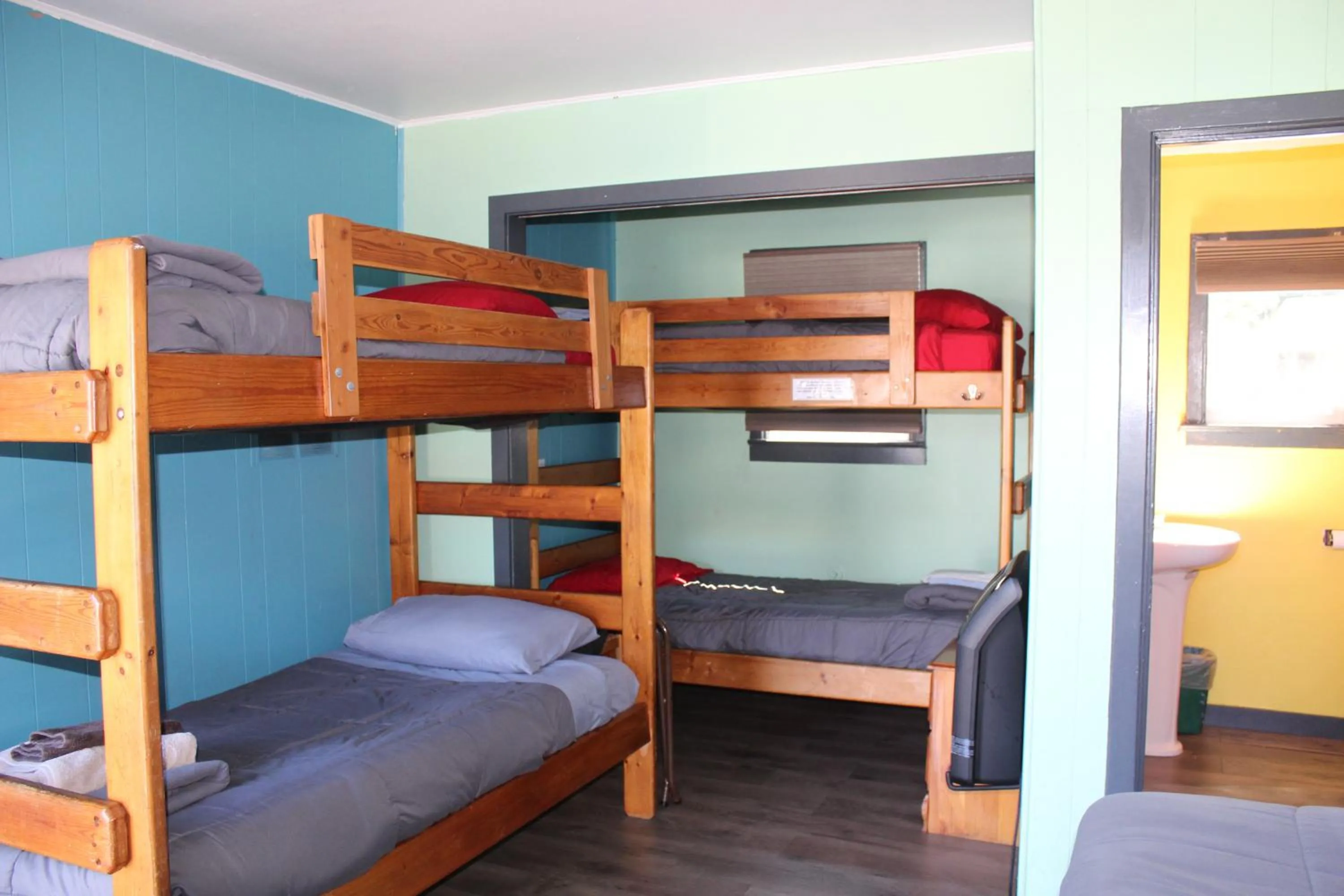 Bed in Seaside International Hostel