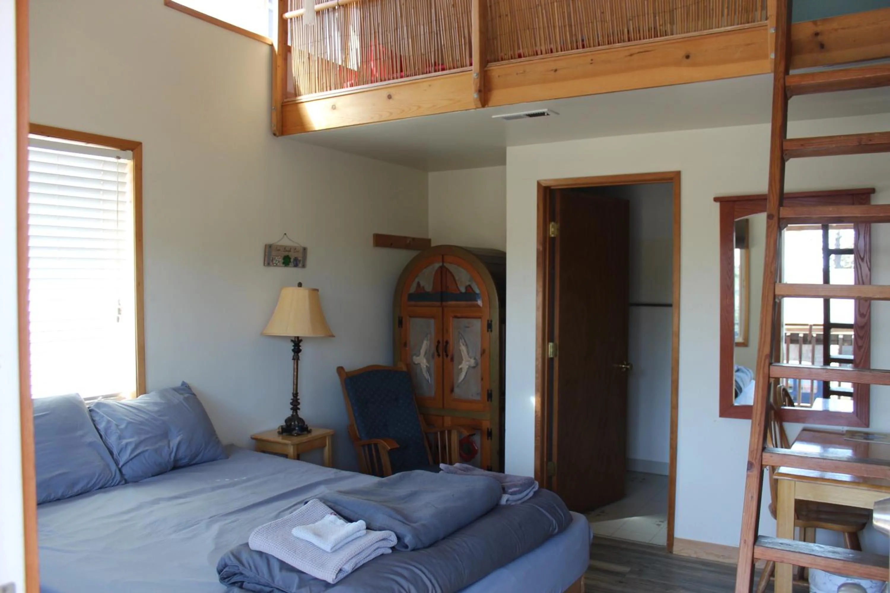 Photo of the whole room in Seaside International Hostel