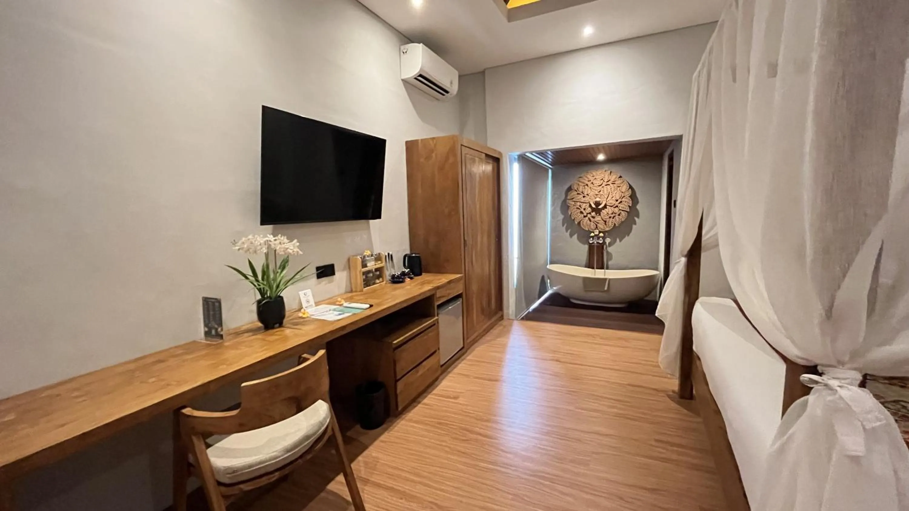 TV and multimedia in Lovina Haven Boutique Resort