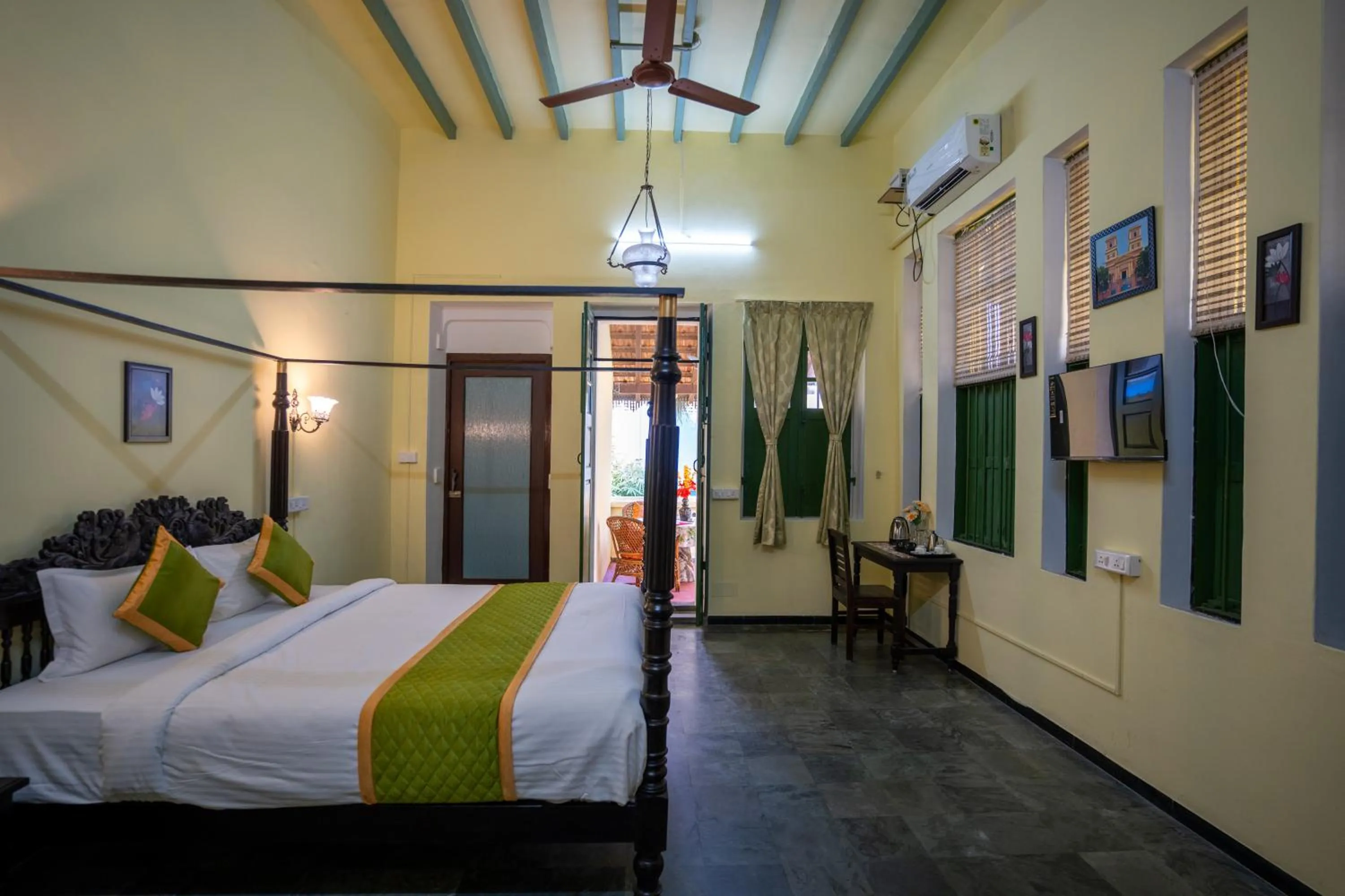 Bedroom in Luigi Villa