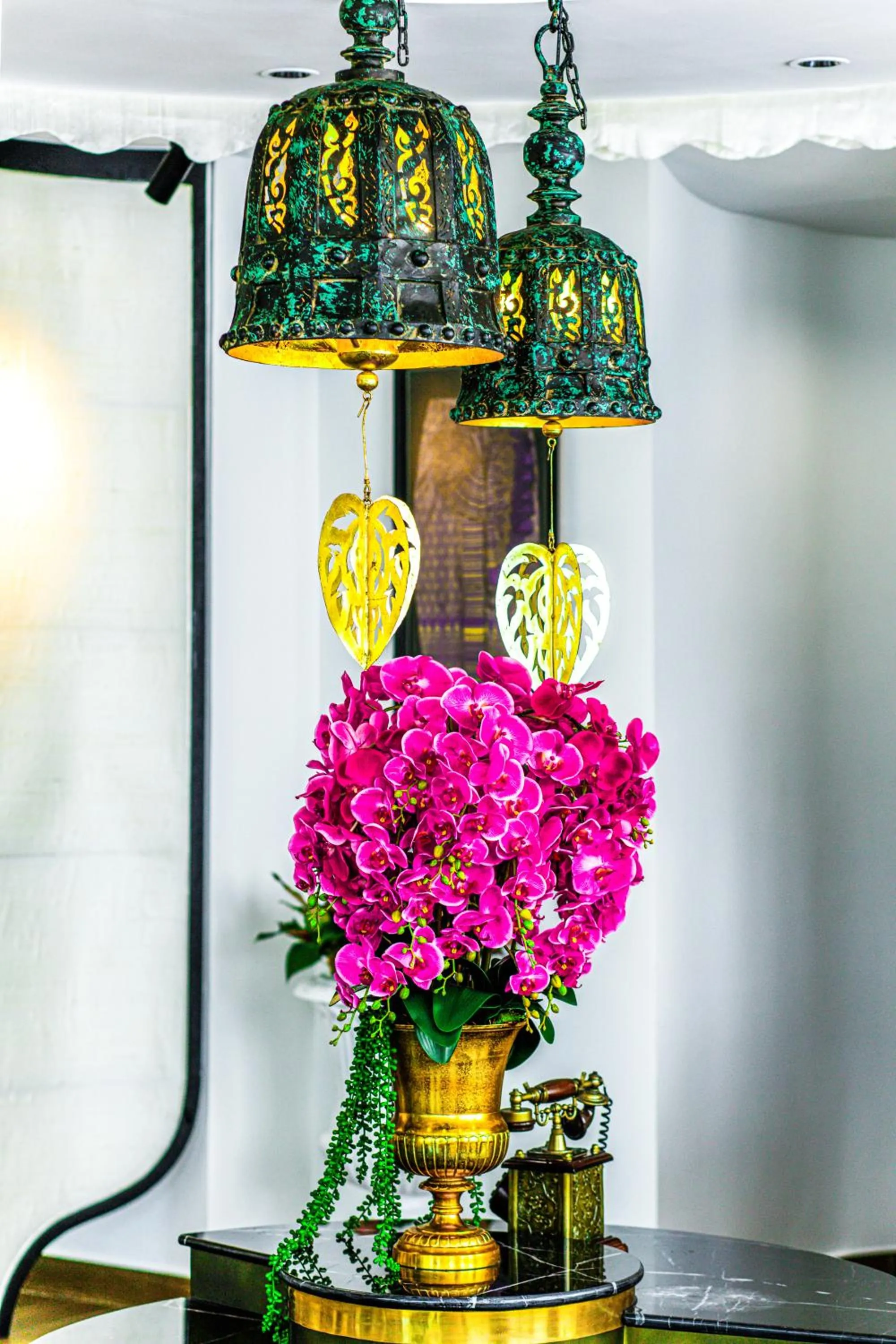 Decorative detail in Chaiya Palace Hotel