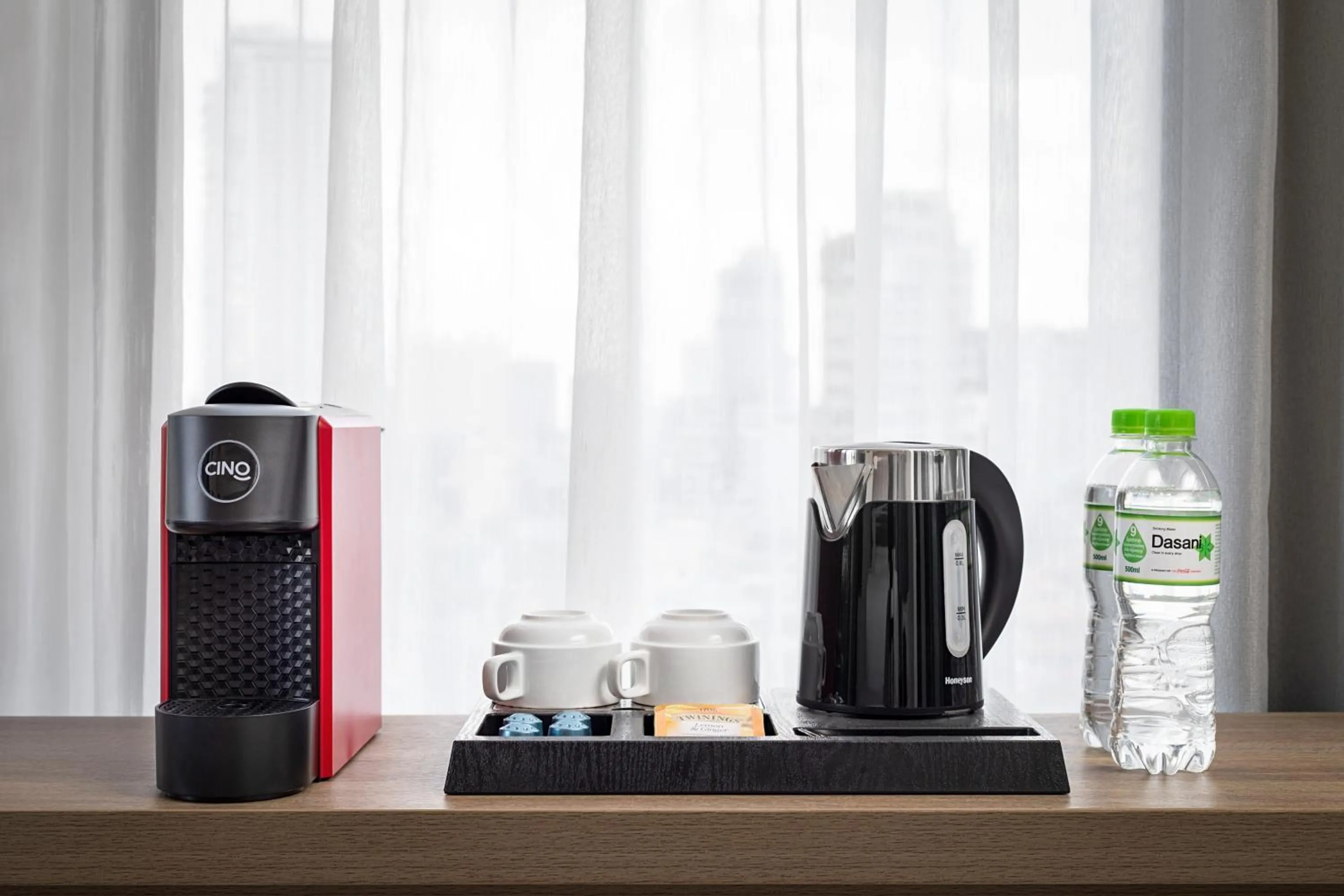 Coffee/tea facilities in Chaiya Palace Hotel