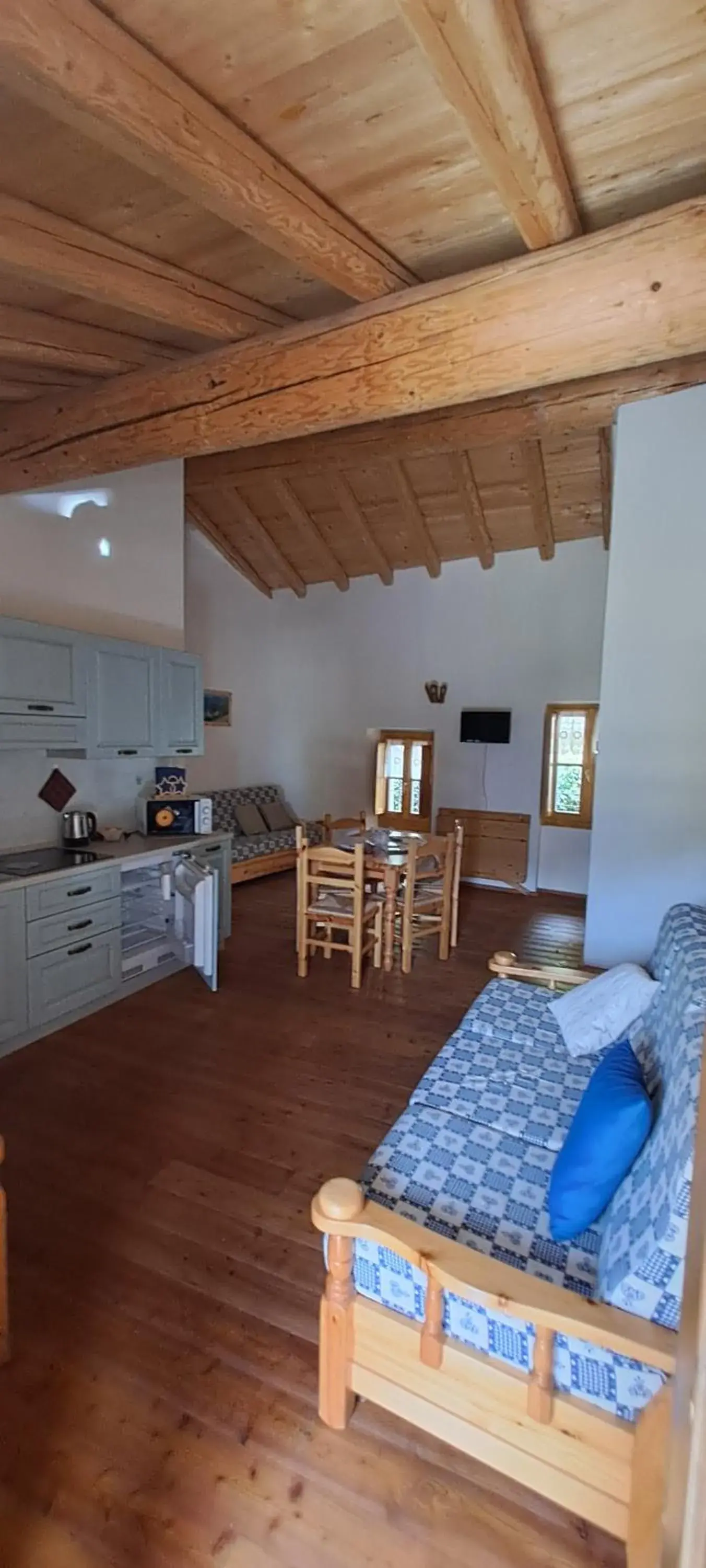 One-Bedroom Apartment in ALBERGO DIFFUSO ORNICA NEL CUORE One-Bedroom Apartment in ALBERGO DIFFUSO ORNICA NEL CUORE