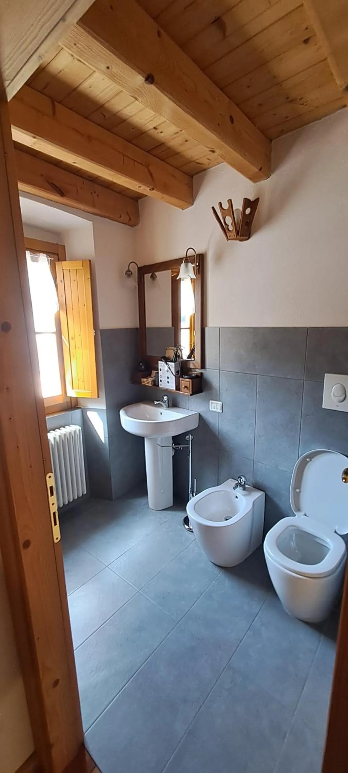 Bathroom in ALBERGO DIFFUSO ORNICA NEL CUORE
