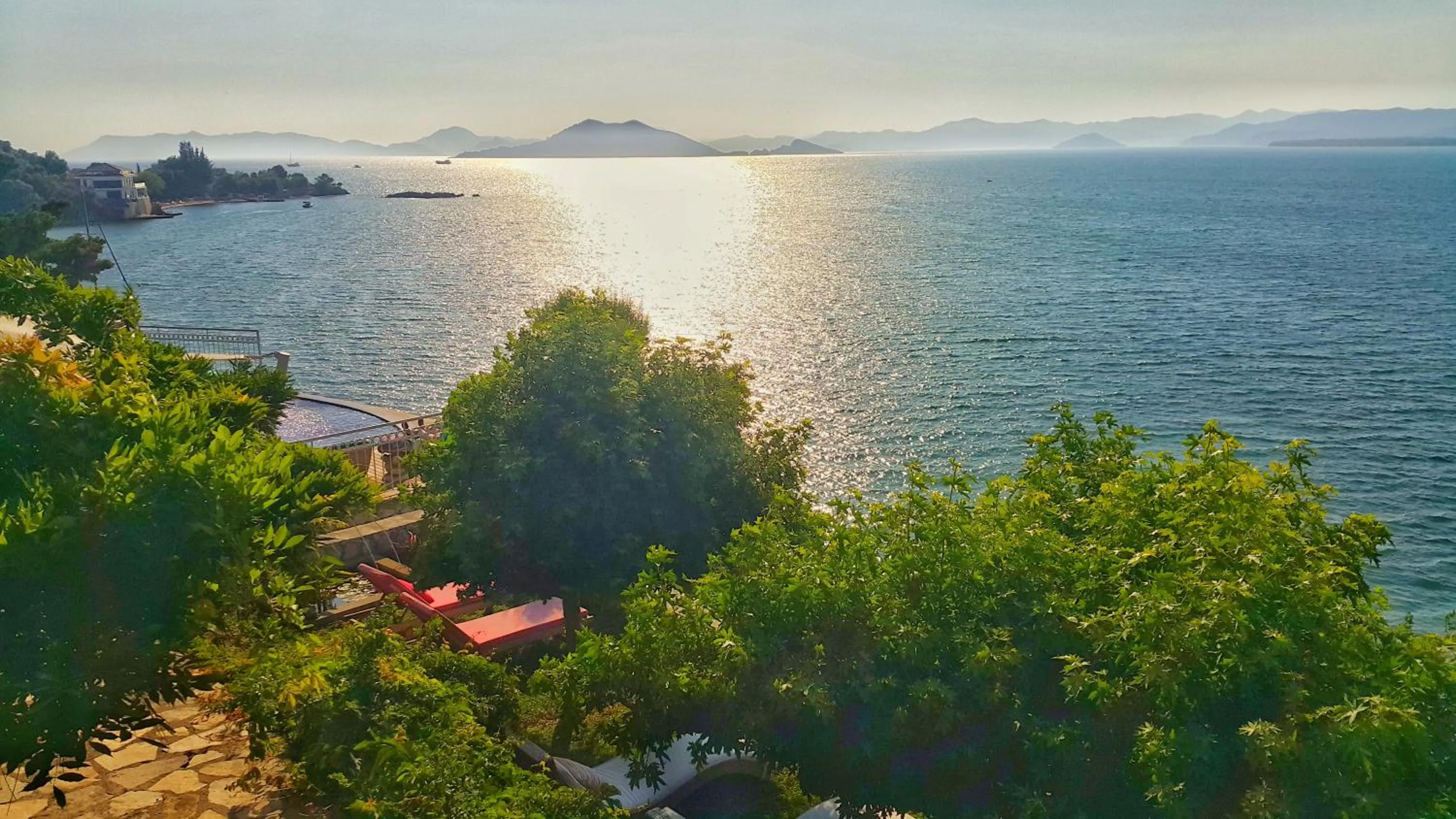 Day in Ece Hotel Sovalye Island