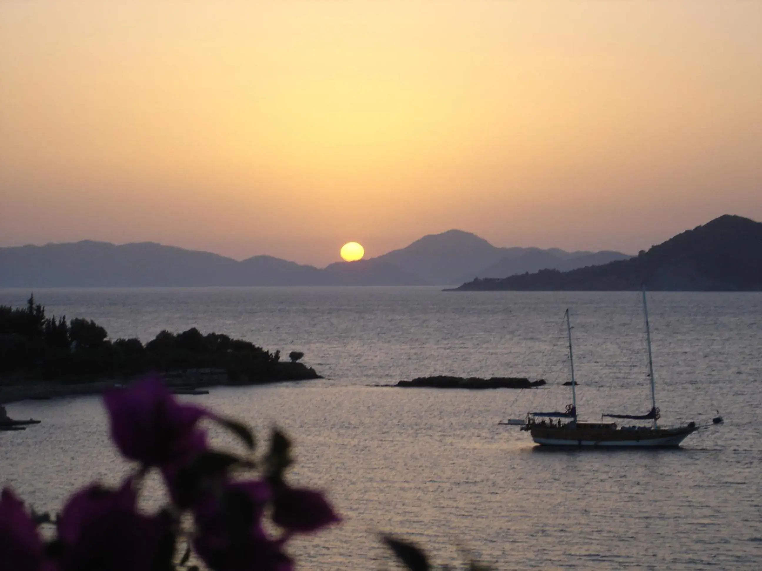 View (from property/room) in Ece Hotel Sovalye Island View (from property/room) in Ece Hotel Sovalye Island